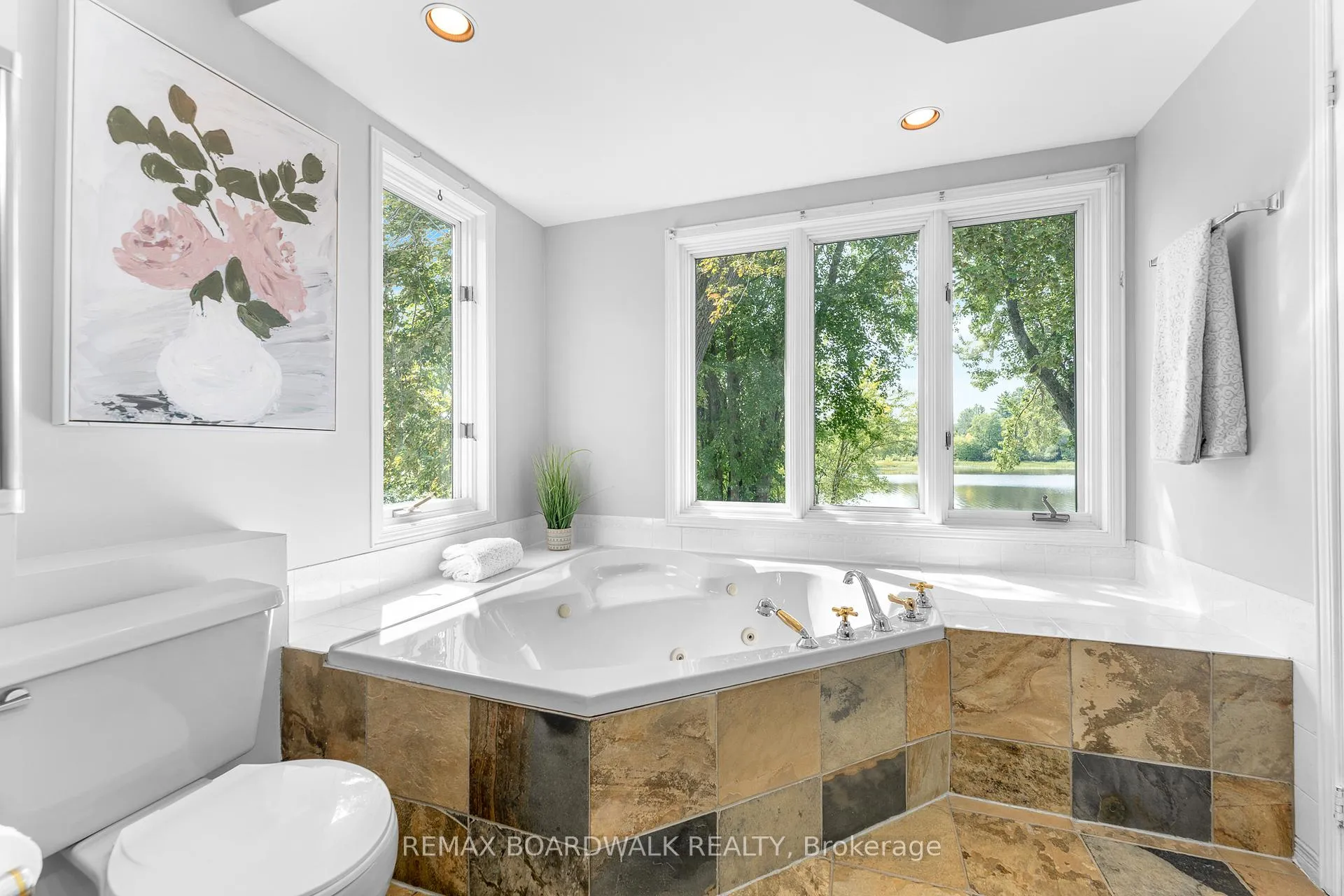 Photo 27 of 1278 Bayview Drive, Ottawa, Constance Bay — HOMEH