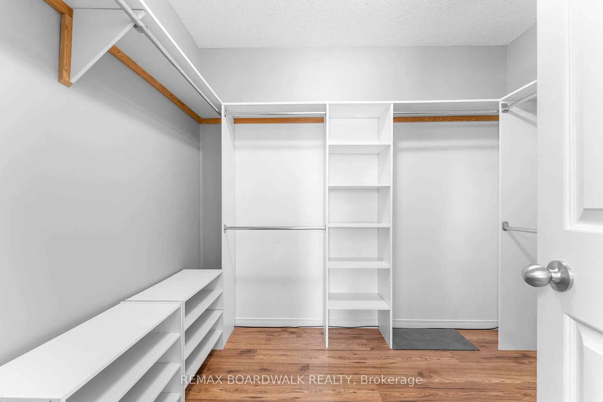 Photo 28 of 1278 Bayview Drive, Ottawa, Constance Bay — HOMEH