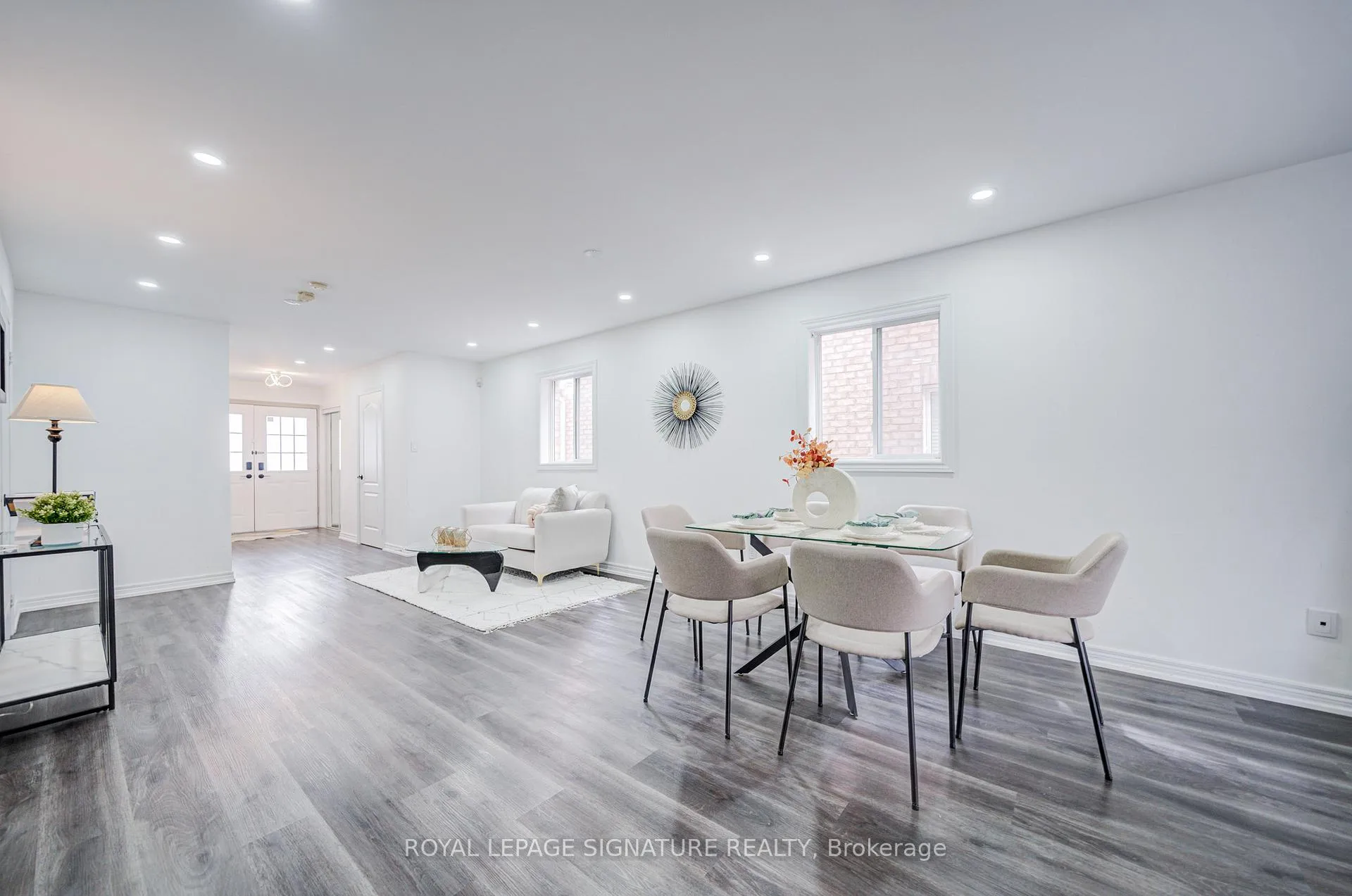 Photo 6 of 76 Derrywood Drive, Vaughan, Patterson — HOMEH
