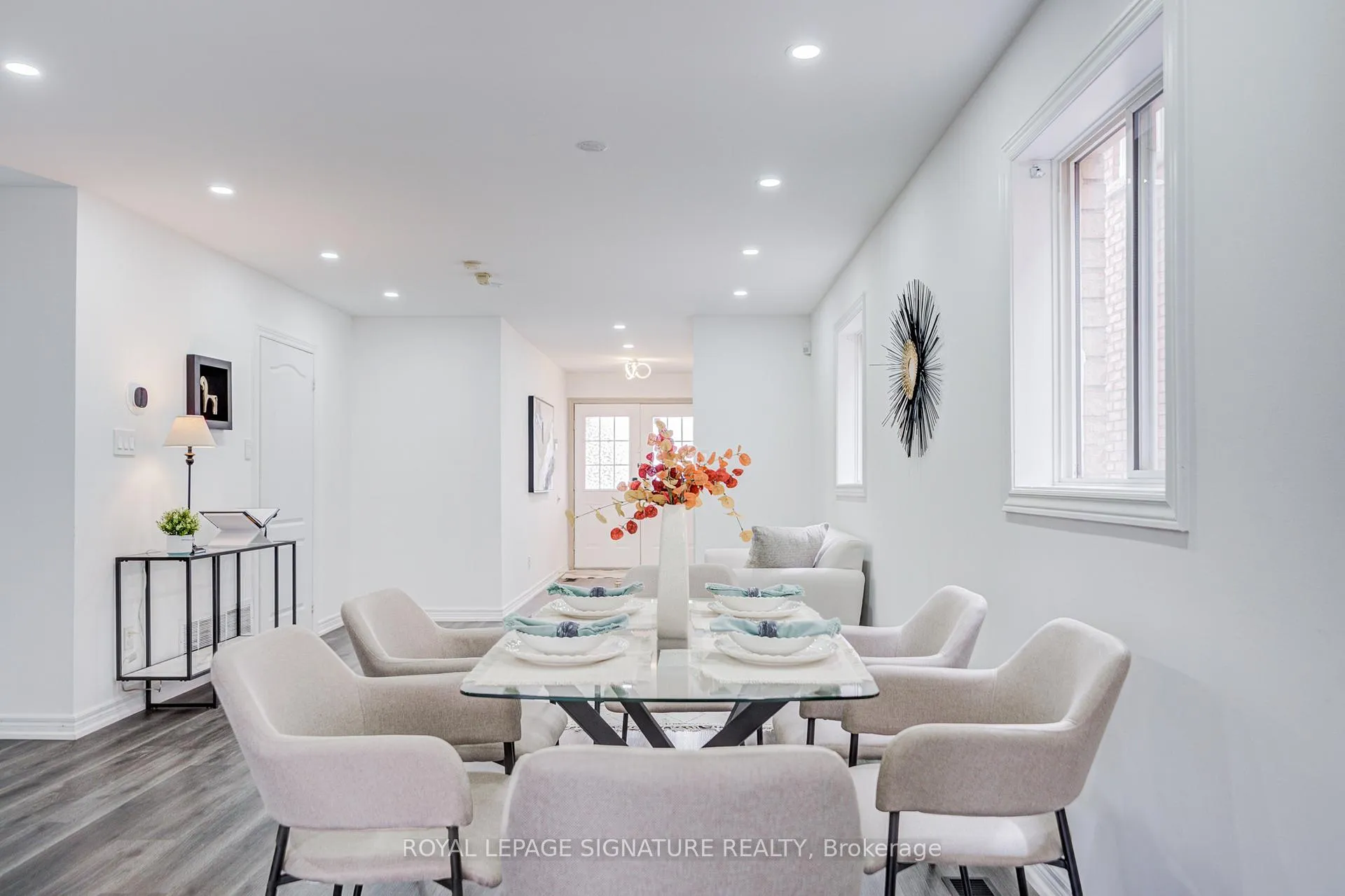 Photo 7 of 76 Derrywood Drive, Vaughan, Patterson — HOMEH