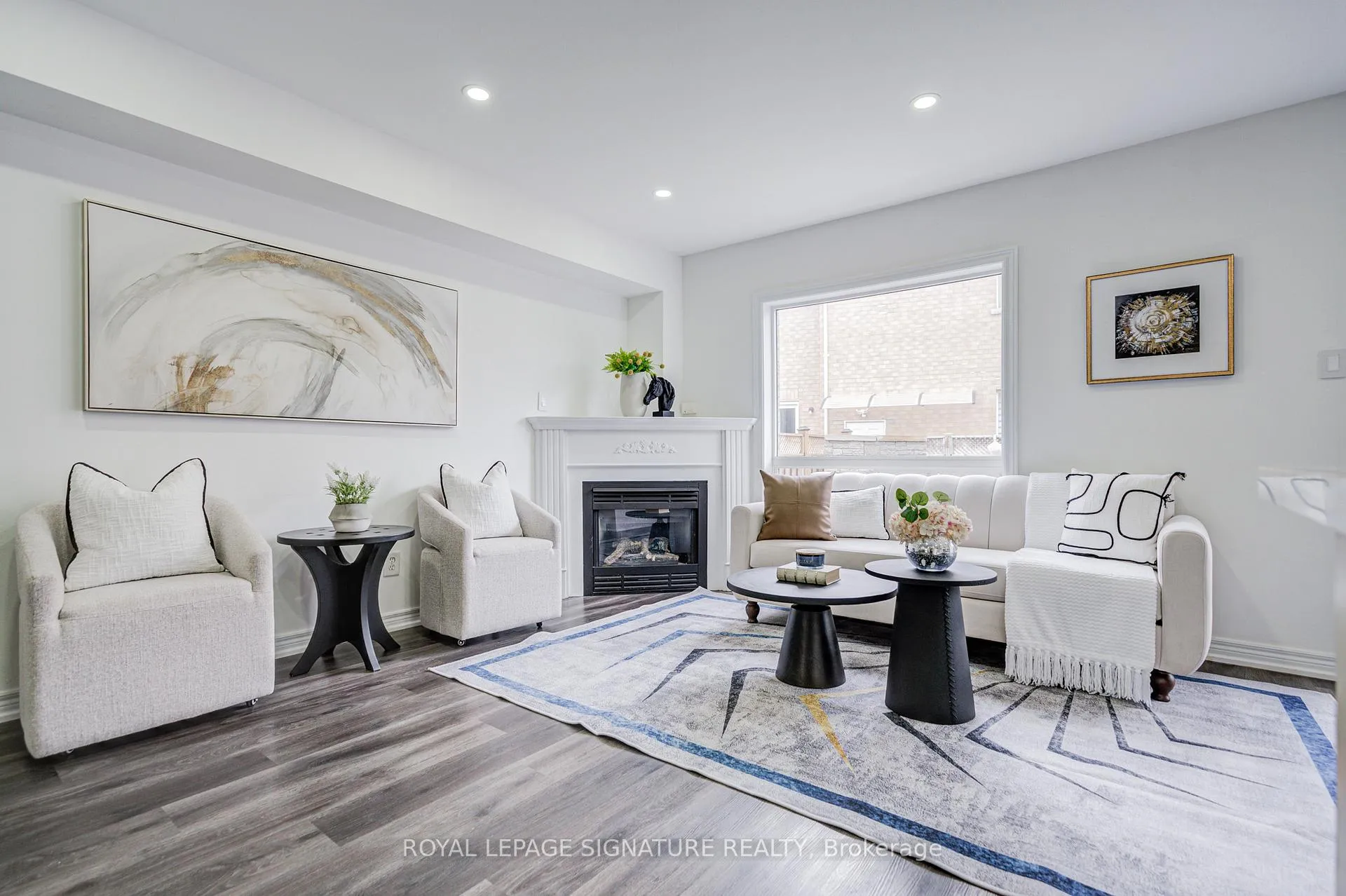 Photo 11 of 76 Derrywood Drive, Vaughan, Patterson — HOMEH
