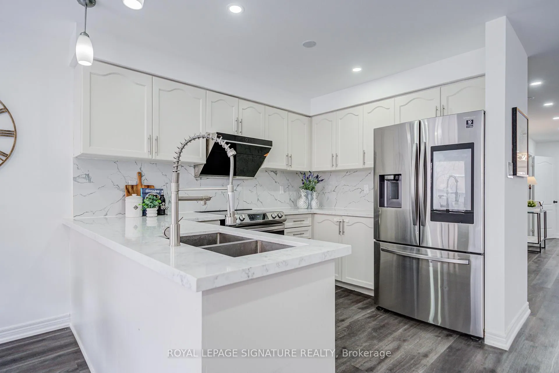 Photo 14 of 76 Derrywood Drive, Vaughan, Patterson — HOMEH