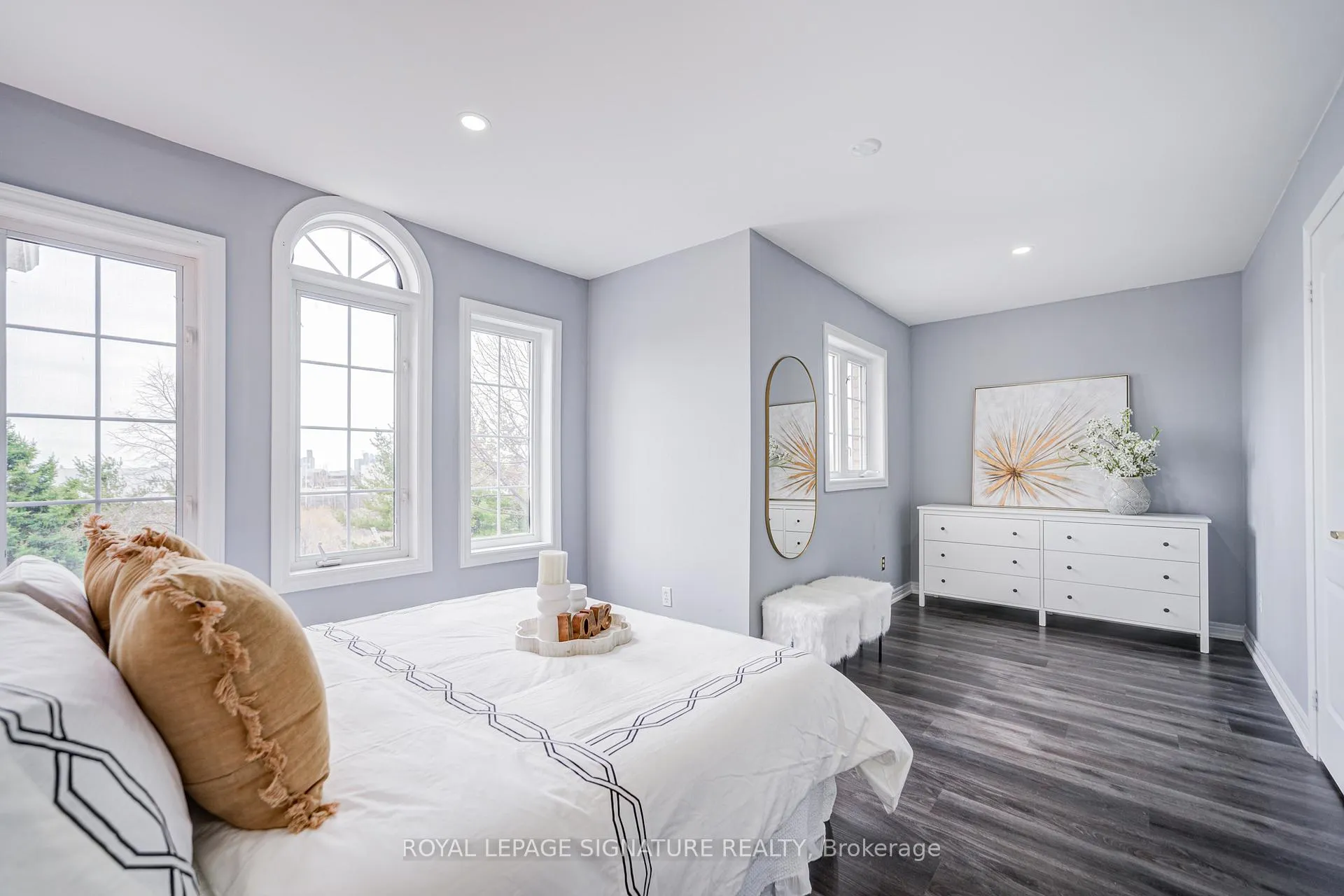 Photo 29 of 76 Derrywood Drive, Vaughan, Patterson — HOMEH