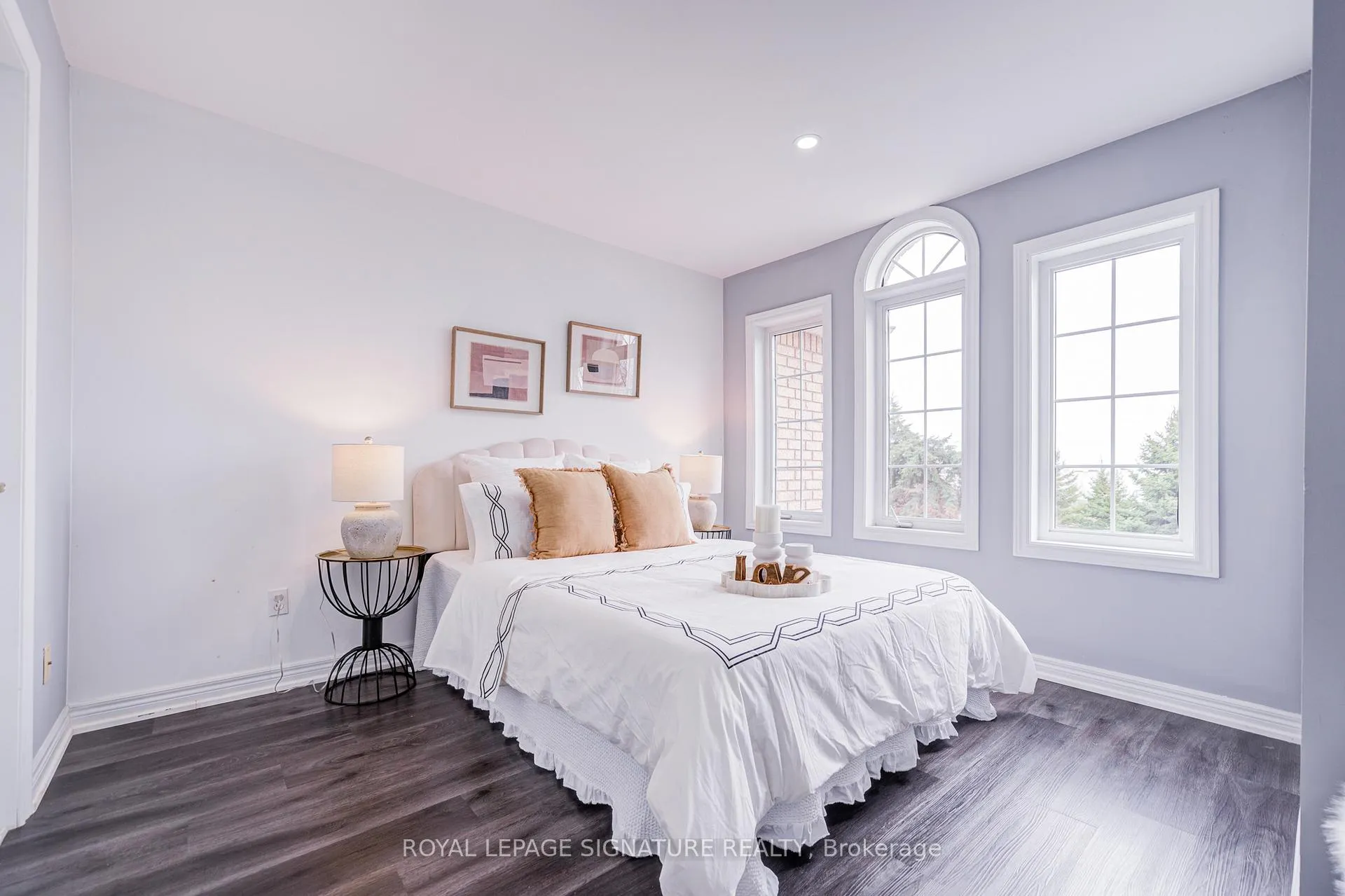 Photo 31 of 76 Derrywood Drive, Vaughan, Patterson — HOMEH