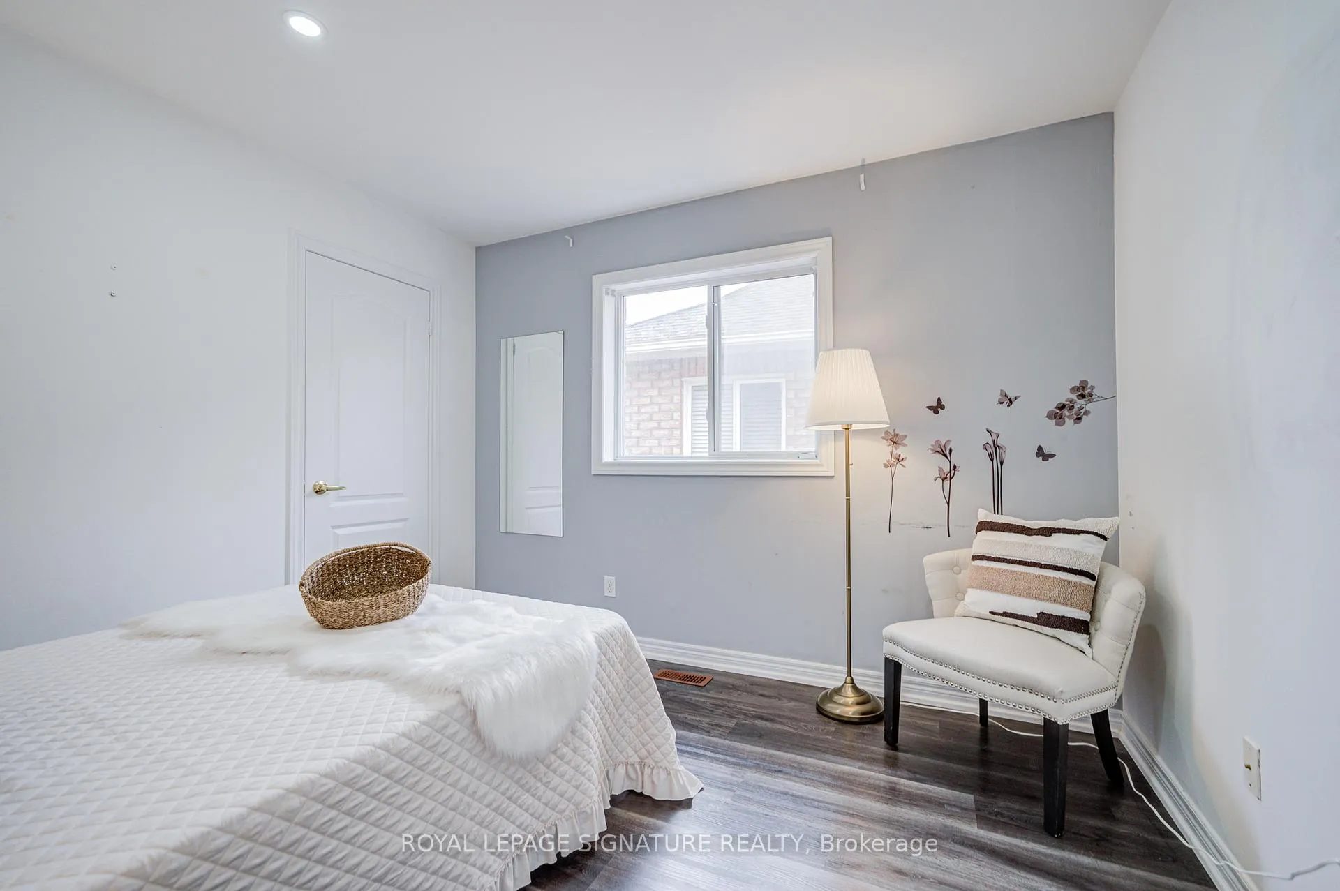 Photo 37 of 76 Derrywood Drive, Vaughan, Patterson — HOMEH