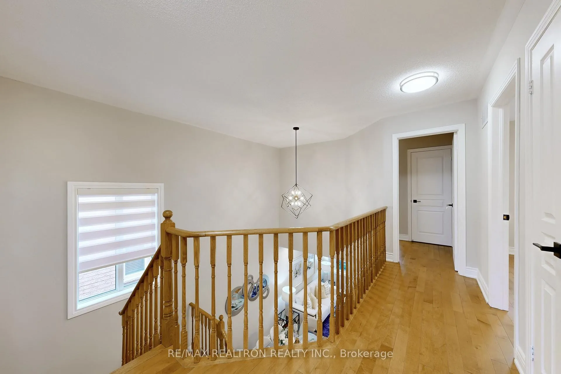 Photo 21 of 116 Southbrook Crescent, Markham, Cachet — HOMEH