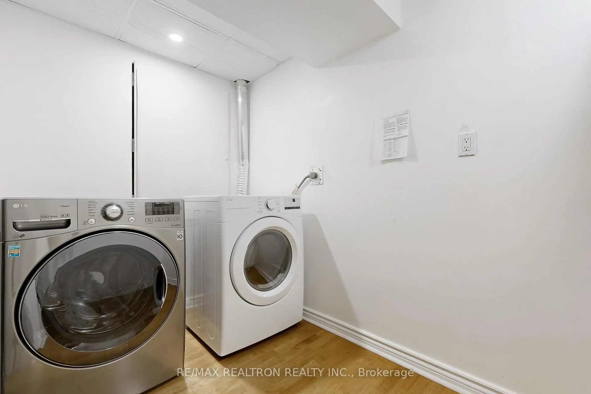 Photo 37 of 116 Southbrook Crescent, Markham, Cachet — HOMEH