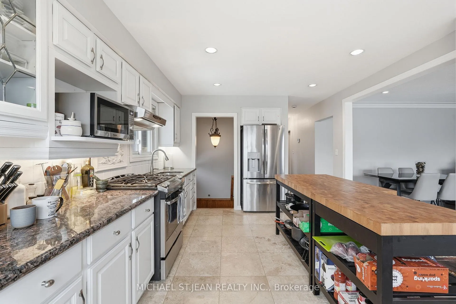 Photo 6 of 80 Luscombe Street, Hamilton, Greeningdon — HOMEH
