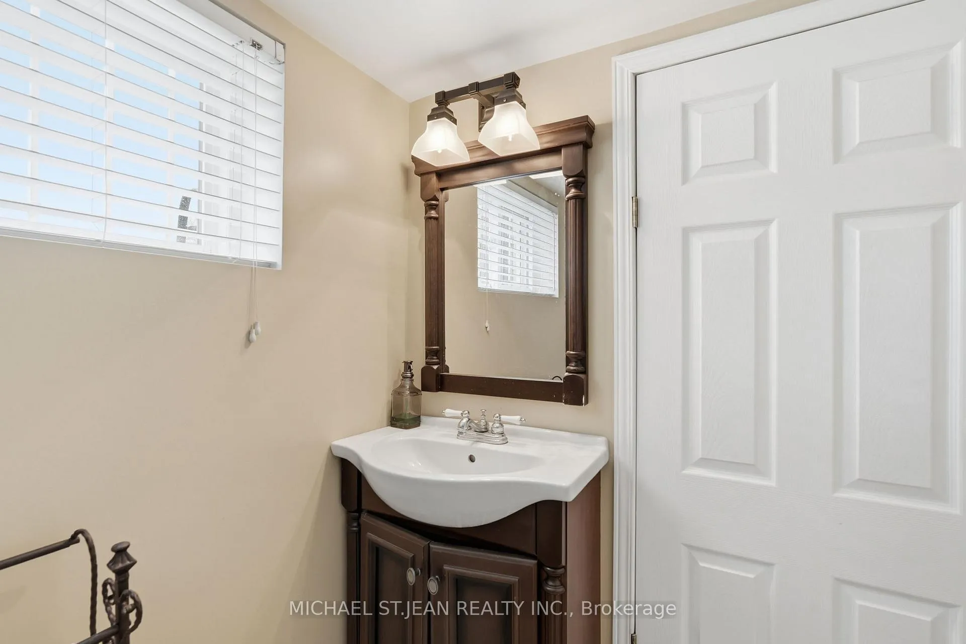 Photo 30 of 80 Luscombe Street, Hamilton, Greeningdon — HOMEH