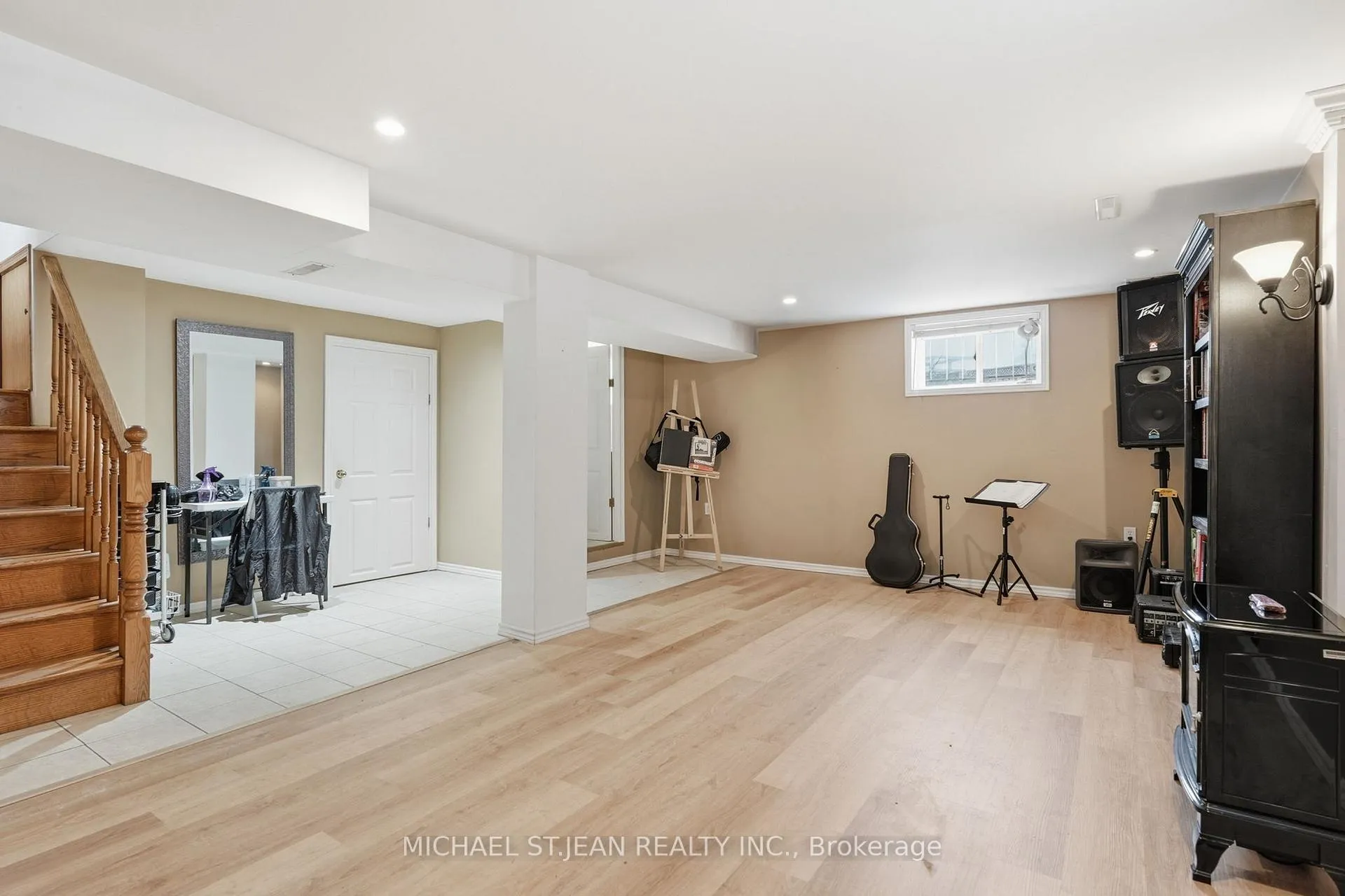 Photo 32 of 80 Luscombe Street, Hamilton, Greeningdon — HOMEH