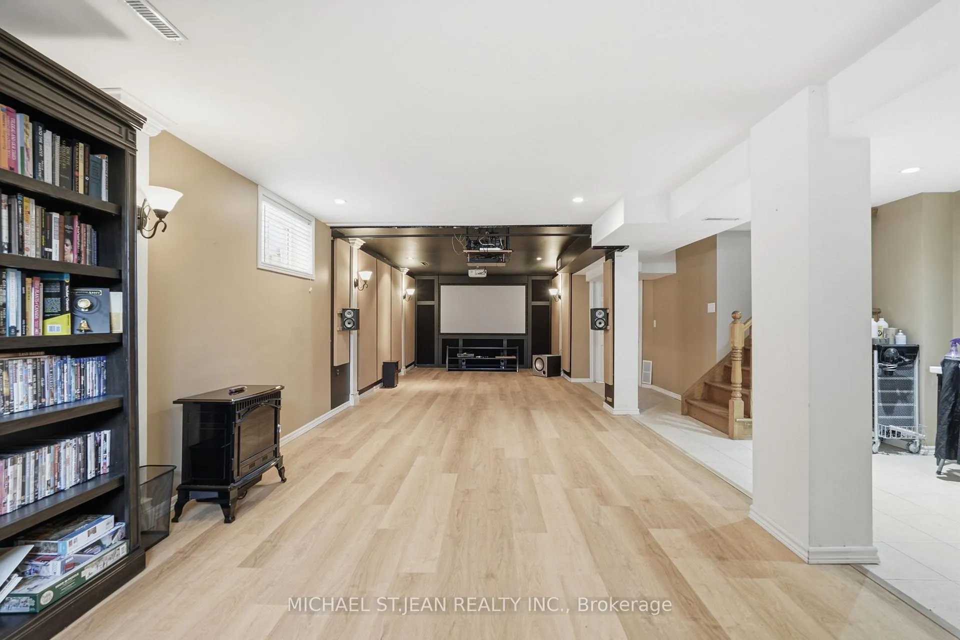 Photo 35 of 80 Luscombe Street, Hamilton, Greeningdon — HOMEH