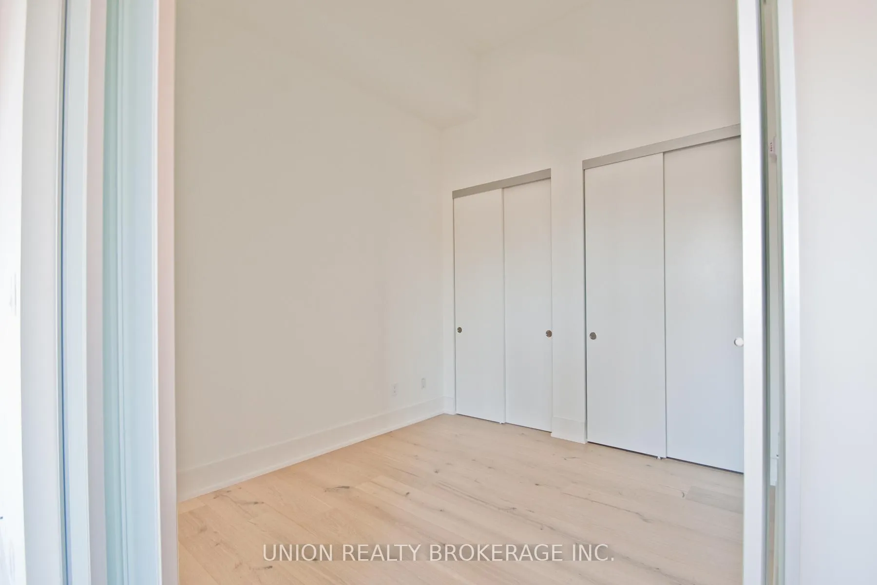 Photo 9 of Unit 305, 14 Dewhurst Boulevard, Toronto, Danforth — HOMEH