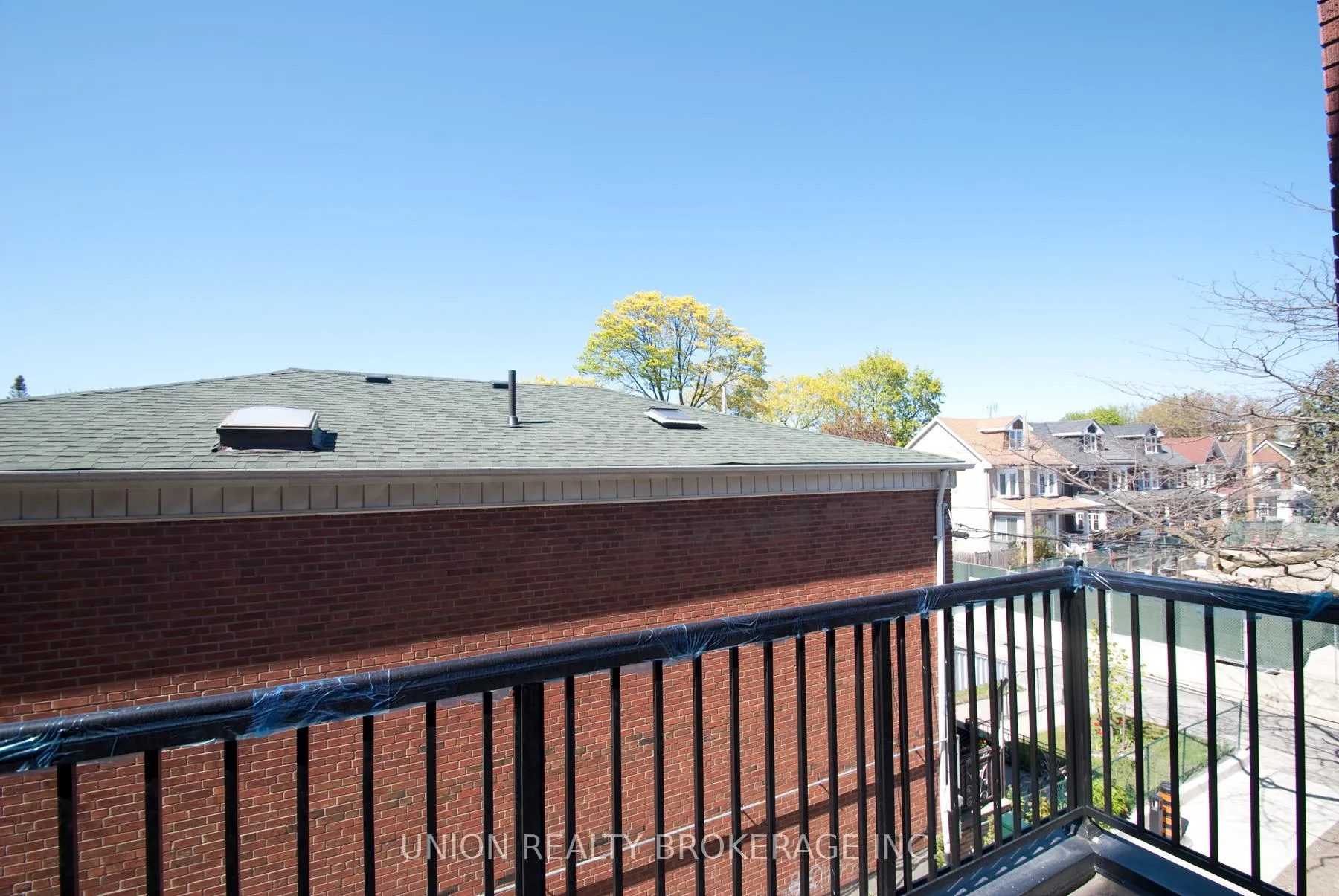 Photo 14 of Unit 305, 14 Dewhurst Boulevard, Toronto, Danforth — HOMEH