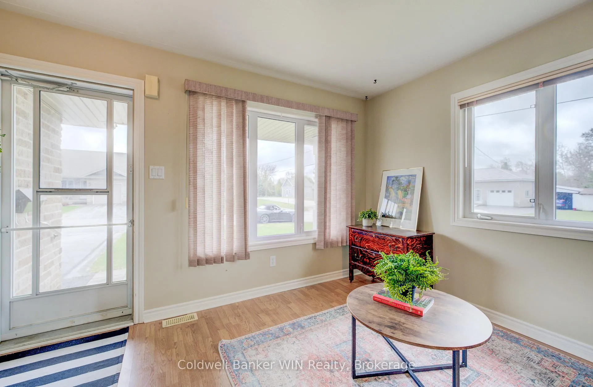 Photo 4 of Unit 1, 302 Park Street W, West Grey — HOMEH