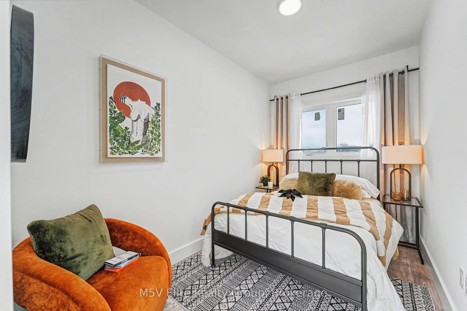 Photo 13 of 6638 McLeod Road, Niagara Falls, Arad/Fallsview — HOMEH