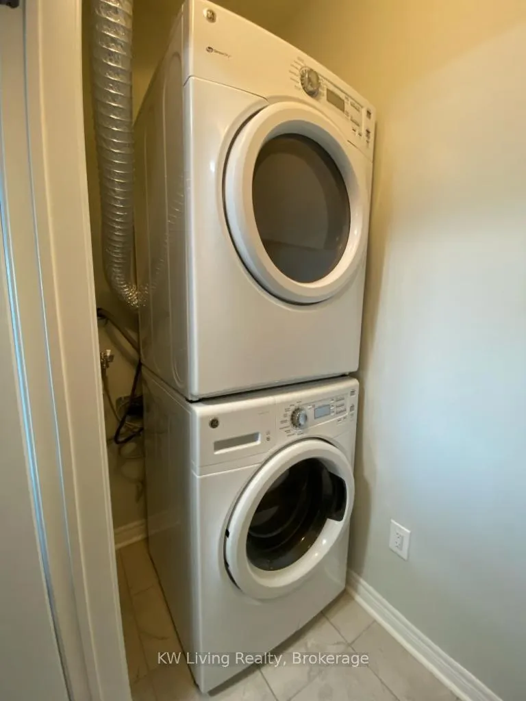 Photo 7 of Unit 312, 7325 Markham Road, Markham, Cedarwood — HOMEH