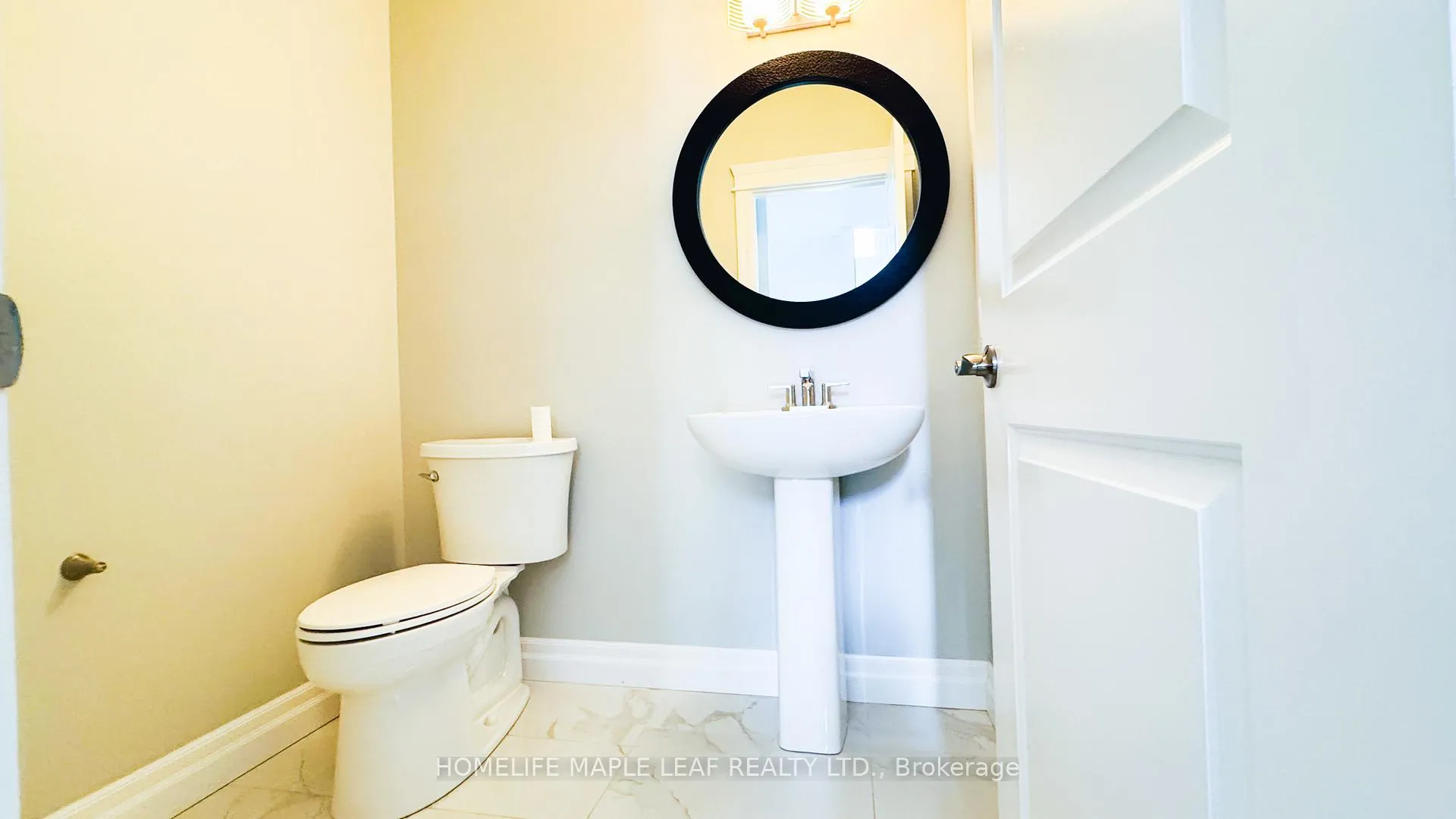 Photo 10 of 310 Blake Avenue, Lakeshore — HOMEH