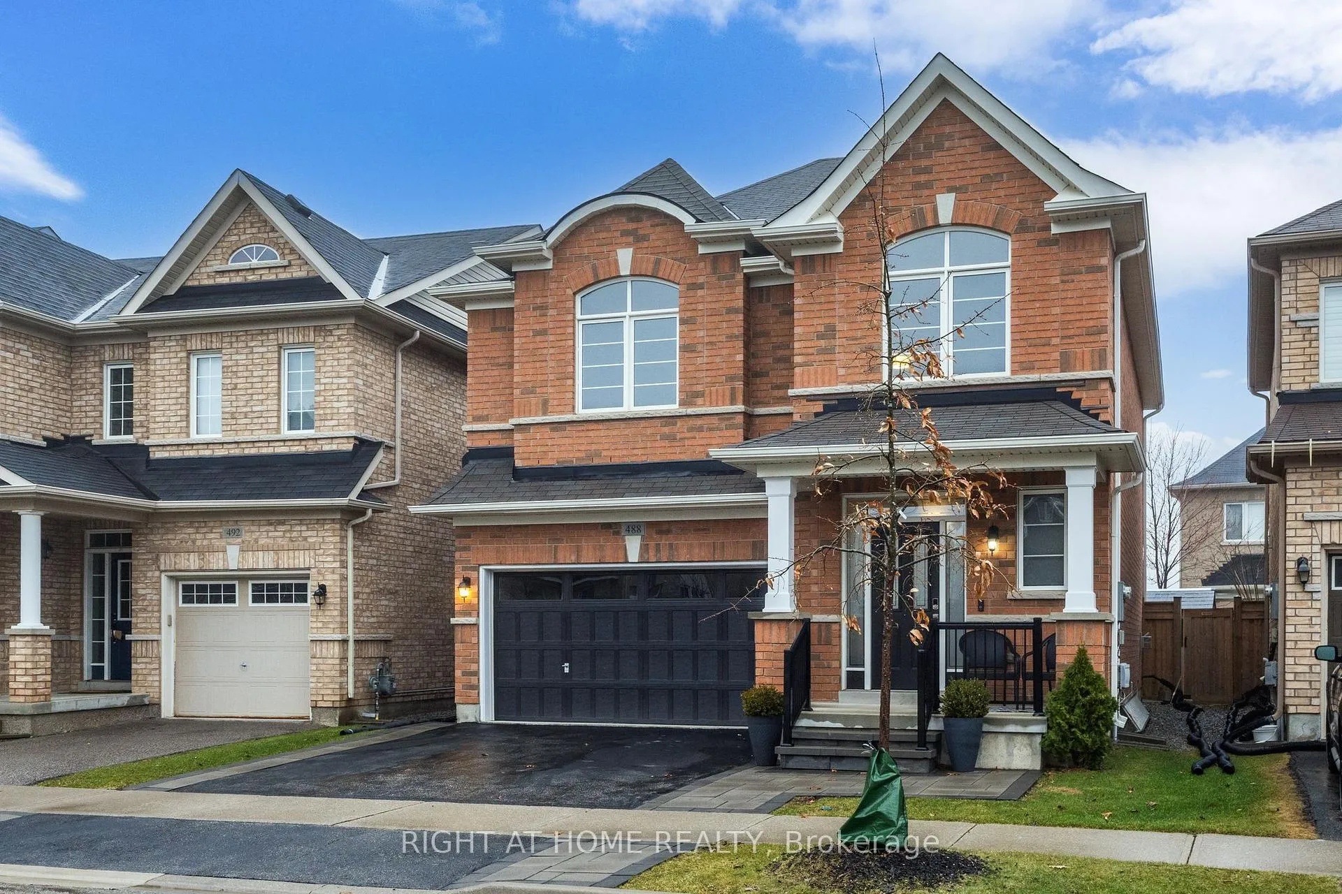 Photo 4 of 488 Mcgibbon Drive, Milton, Clarke — HOMEH