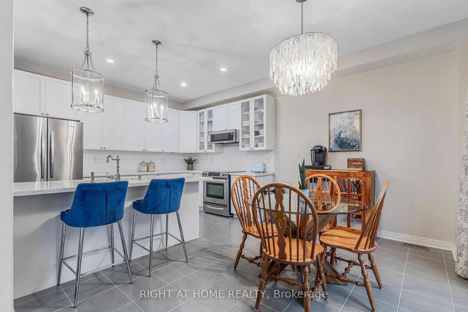 Photo 13 of 488 Mcgibbon Drive, Milton, Clarke — HOMEH