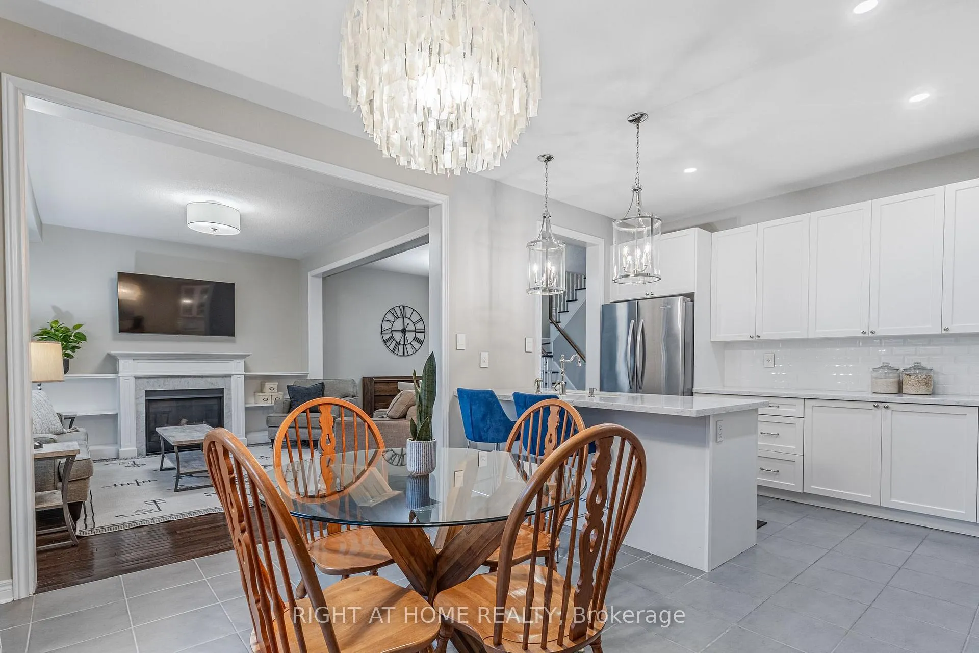 Photo 14 of 488 Mcgibbon Drive, Milton, Clarke — HOMEH