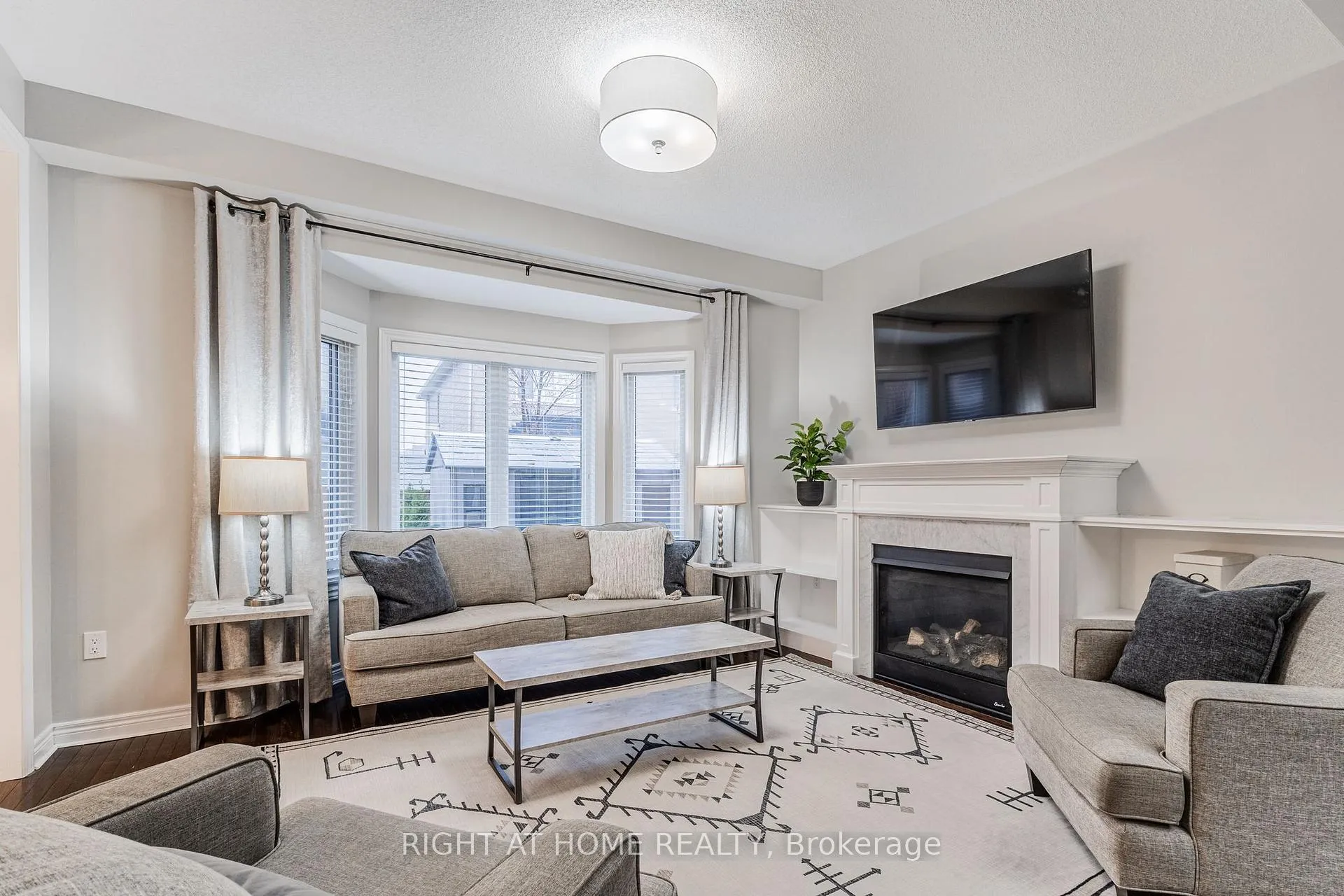 Photo 17 of 488 Mcgibbon Drive, Milton, Clarke — HOMEH