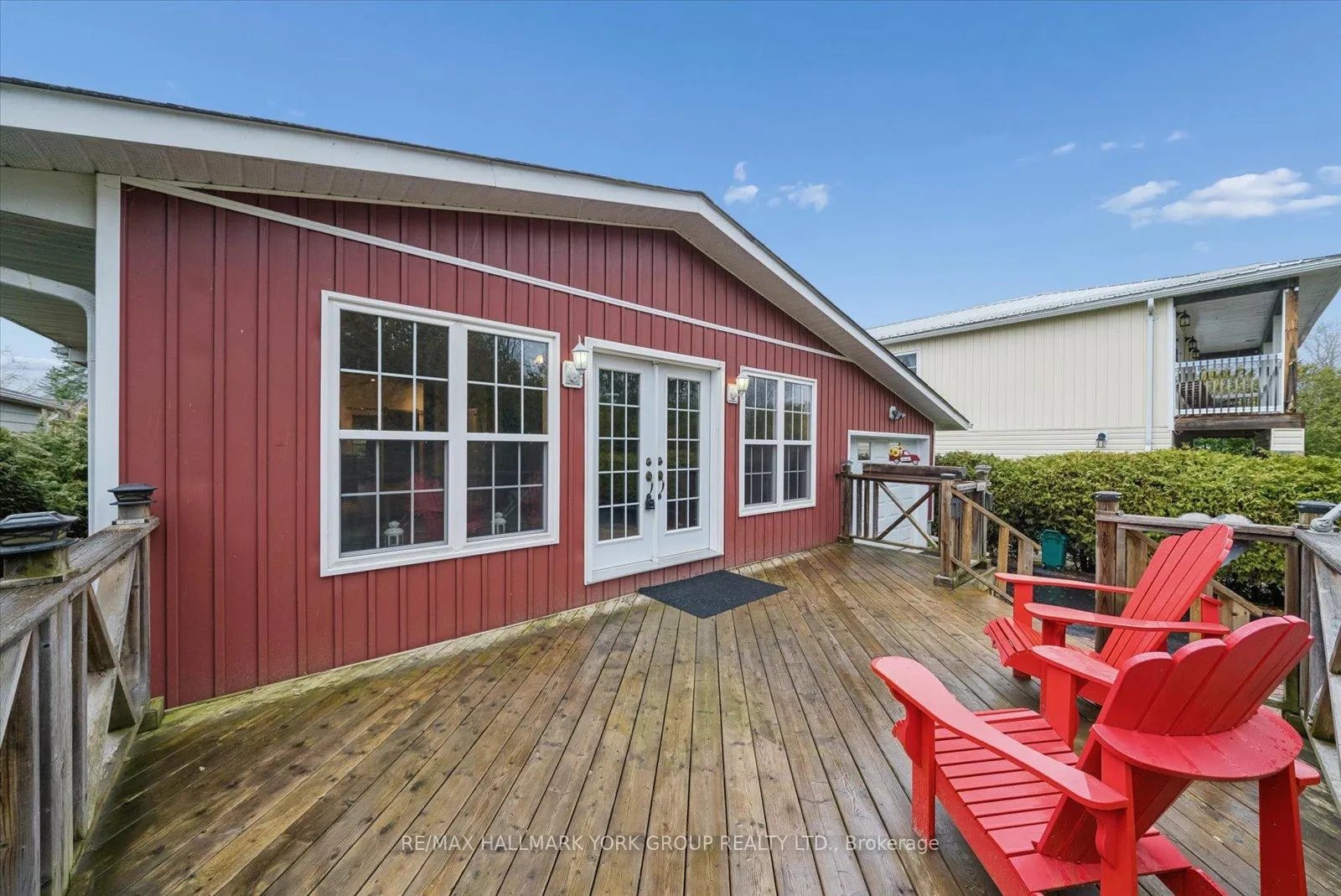 Photo 6 of 836 Crescent Beach Road, Georgina, Historic Lakeshore Communities — HOMEH