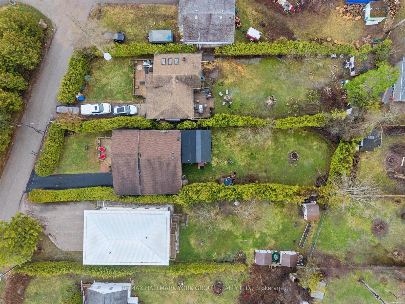 Photo 33 of 836 Crescent Beach Road, Georgina, Historic Lakeshore Communities — HOMEH