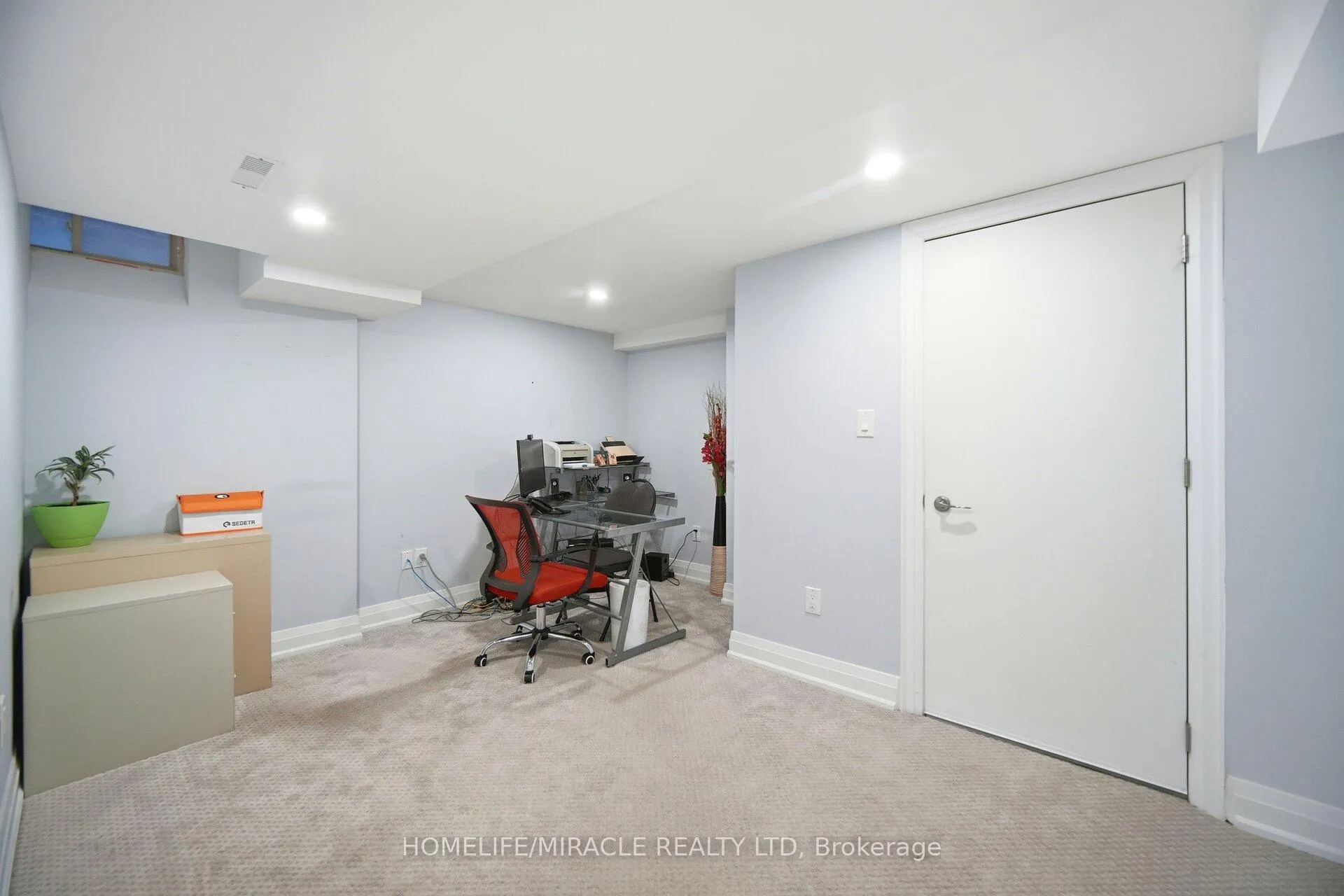 Photo 40 of 162 Coastline Drive, Brampton, Bram West — HOMEH
