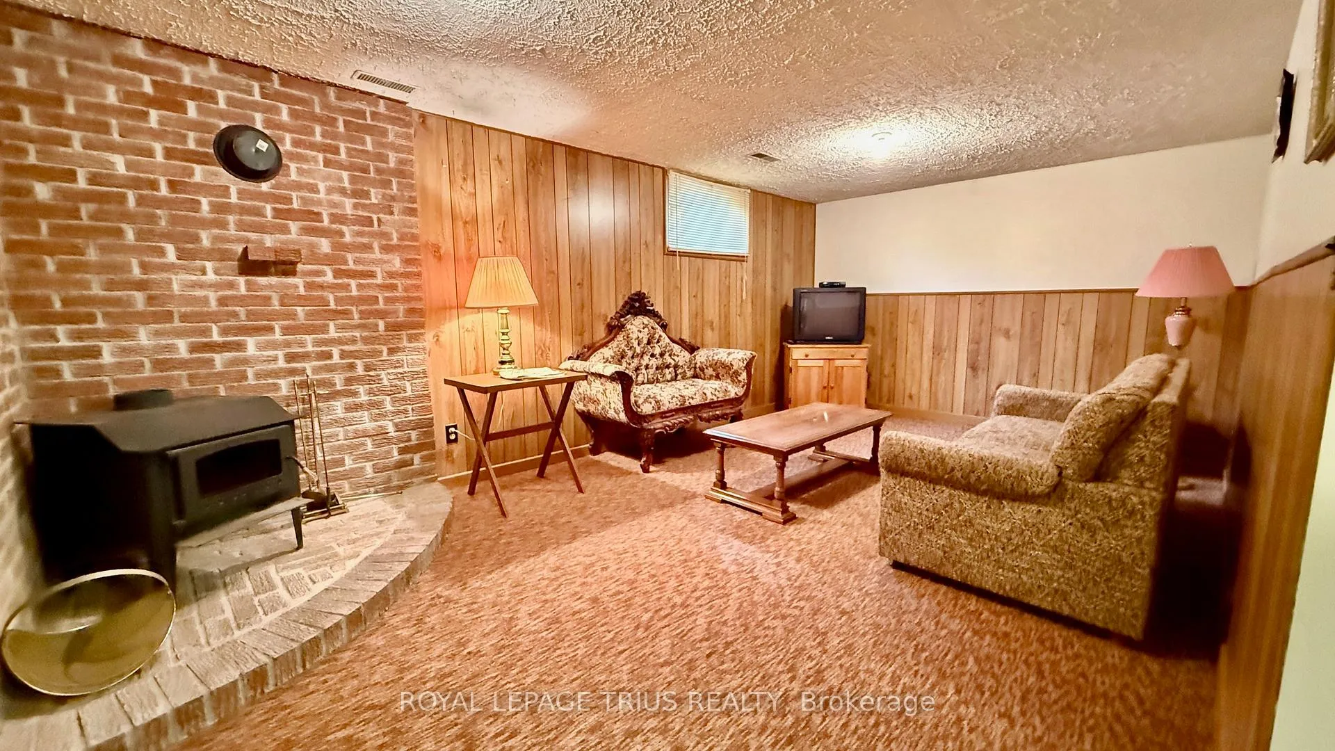Photo 22 of 123 Oak Street, Norfolk, Simcoe — HOMEH