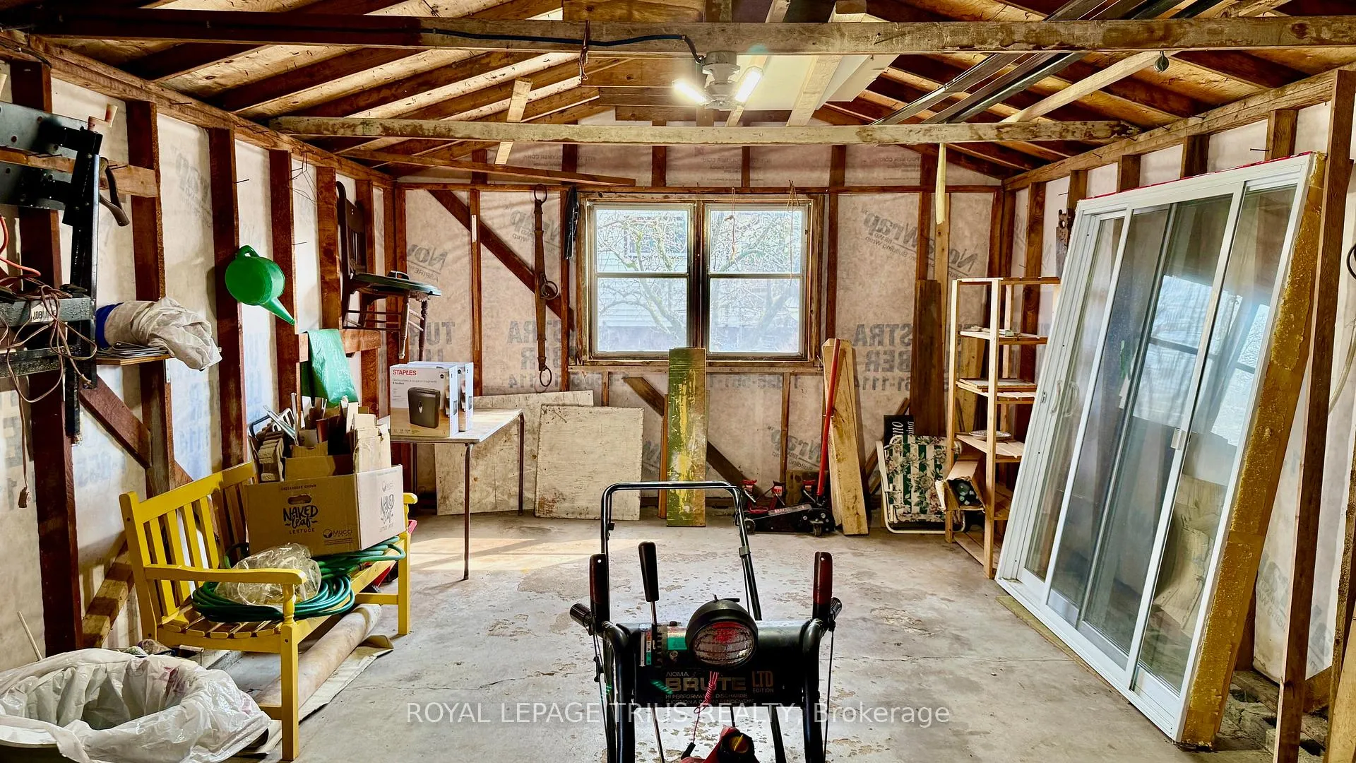 Photo 31 of 123 Oak Street, Norfolk, Simcoe — HOMEH