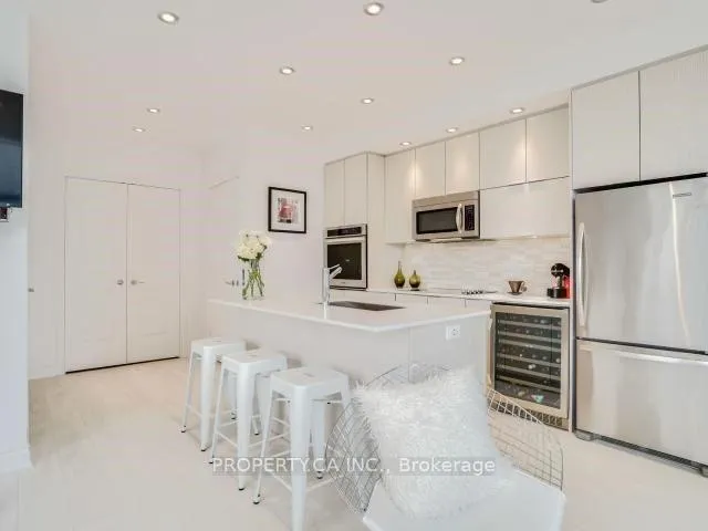 Photo 4 of Unit WL08, 80 Marine Parade Drive, Etobicoke, Mimico — HOMEH