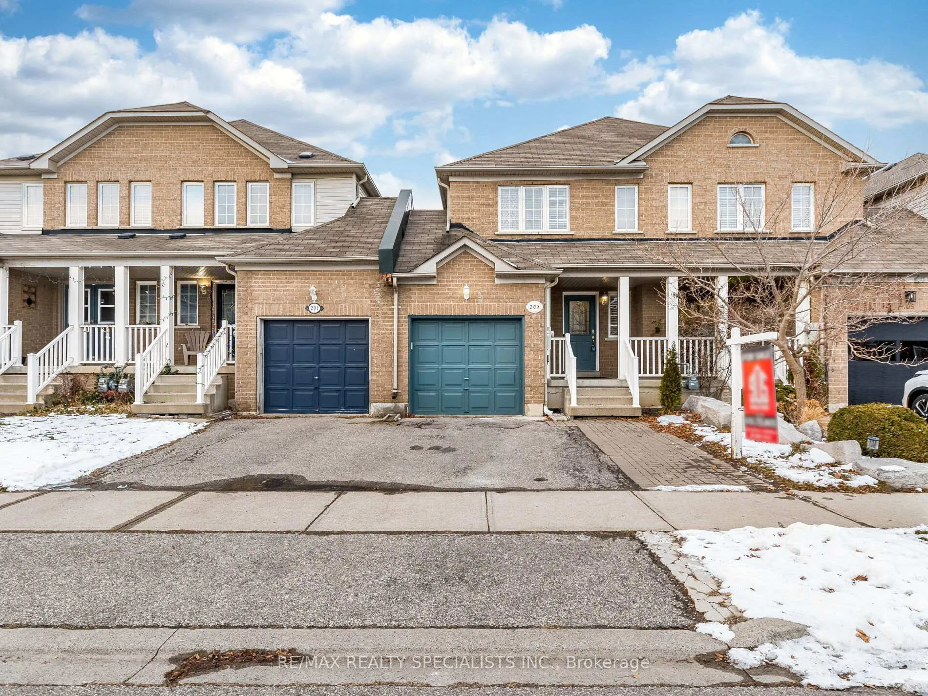 Photo 1 of 203 Sherwood Road, Milton, Dempsey — HOMEH