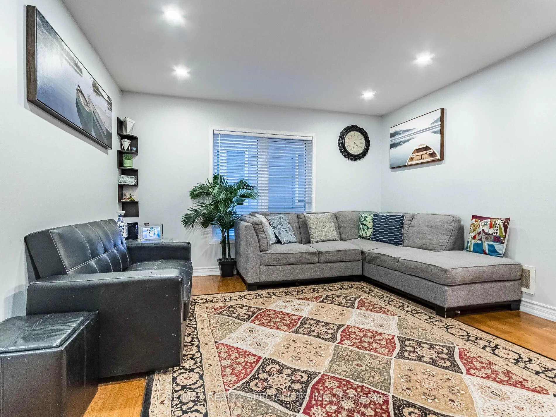 Photo 9 of 203 Sherwood Road, Milton, Dempsey — HOMEH