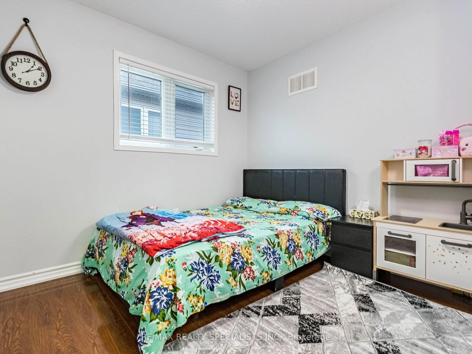 Photo 32 of 203 Sherwood Road, Milton, Dempsey — HOMEH