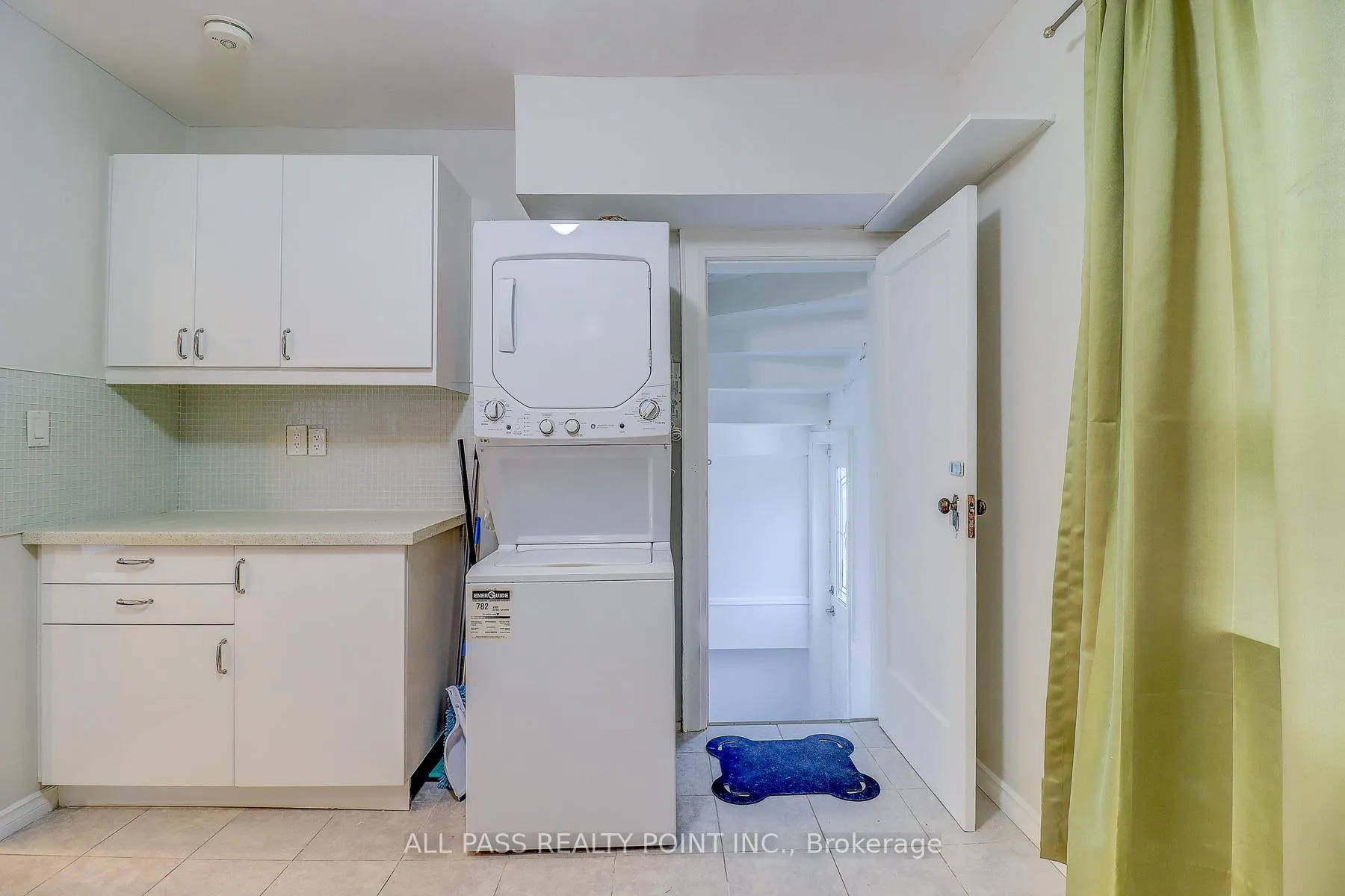 Photo 21 of 104 Conant Street, Oshawa, Lakeview — HOMEH