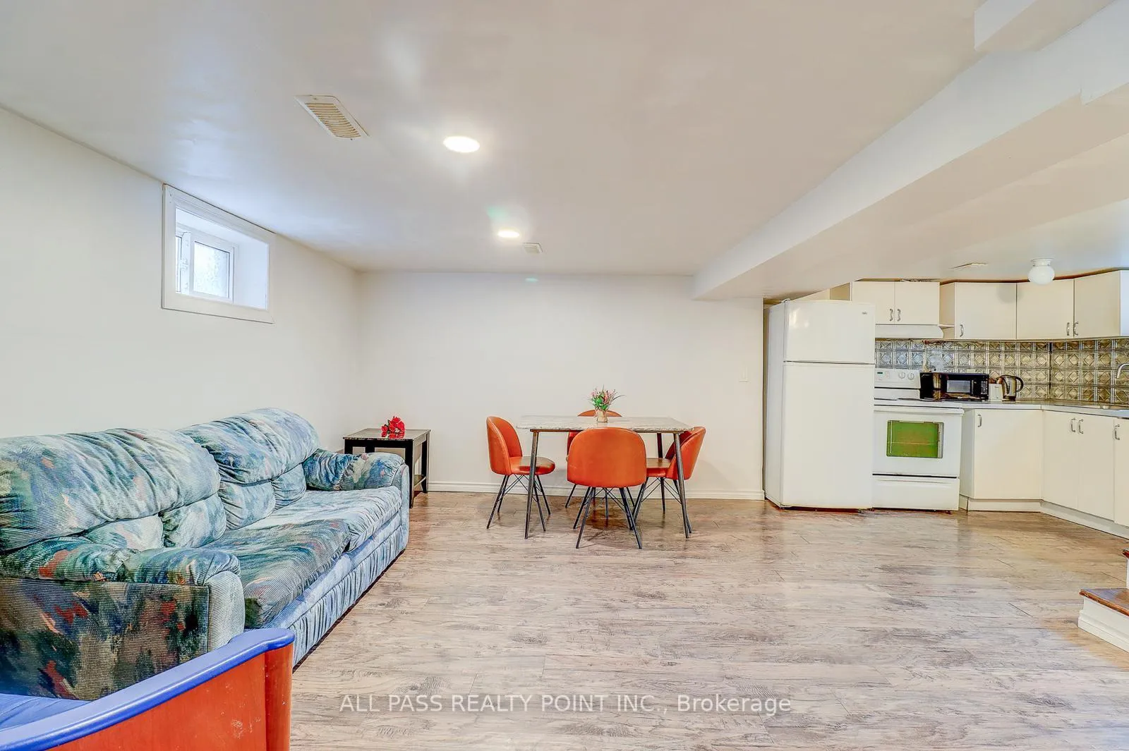 Photo 24 of 104 Conant Street, Oshawa, Lakeview — HOMEH