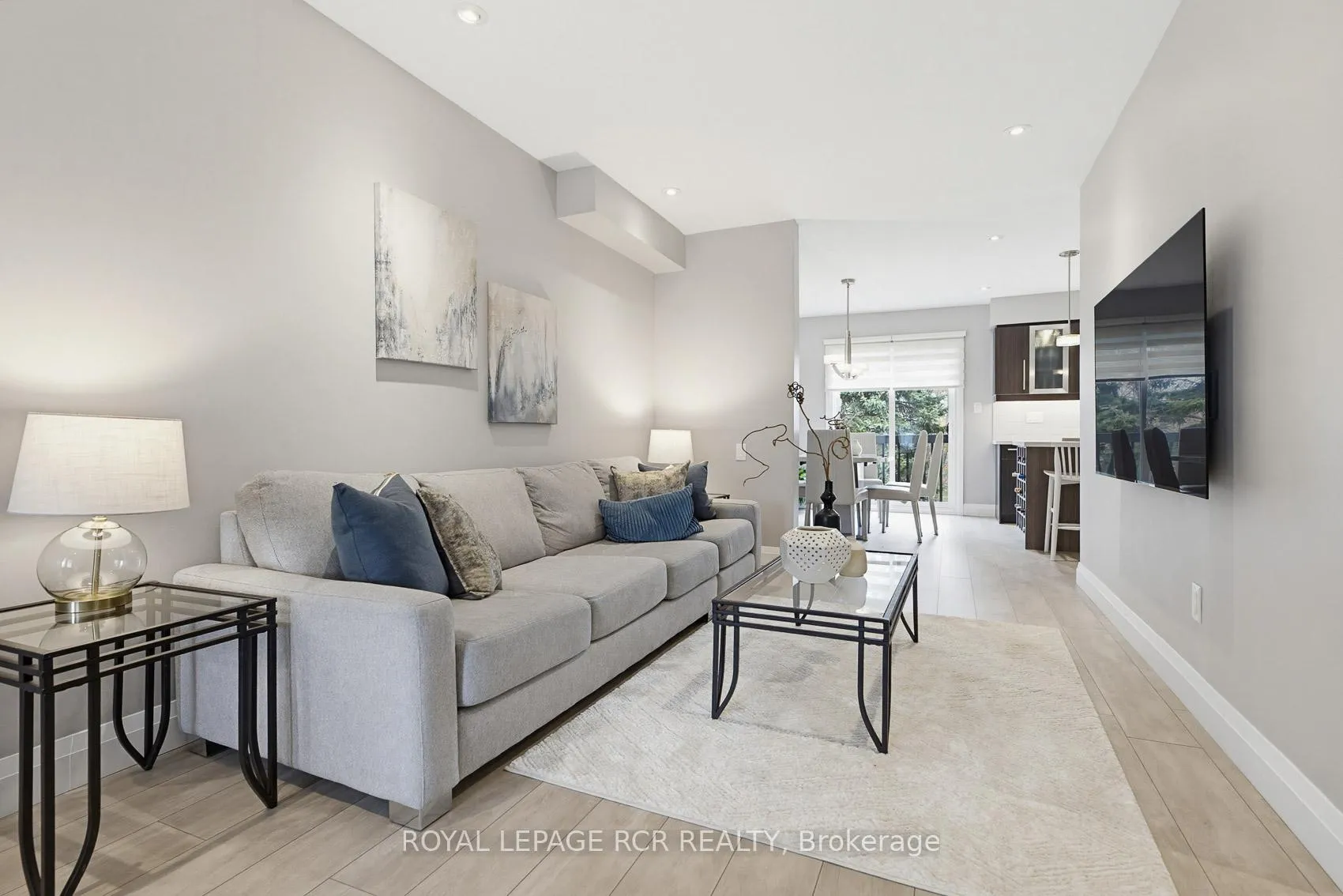 Photo 6 of 42 Archbury Circle, Caledon, Bolton East — HOMEH