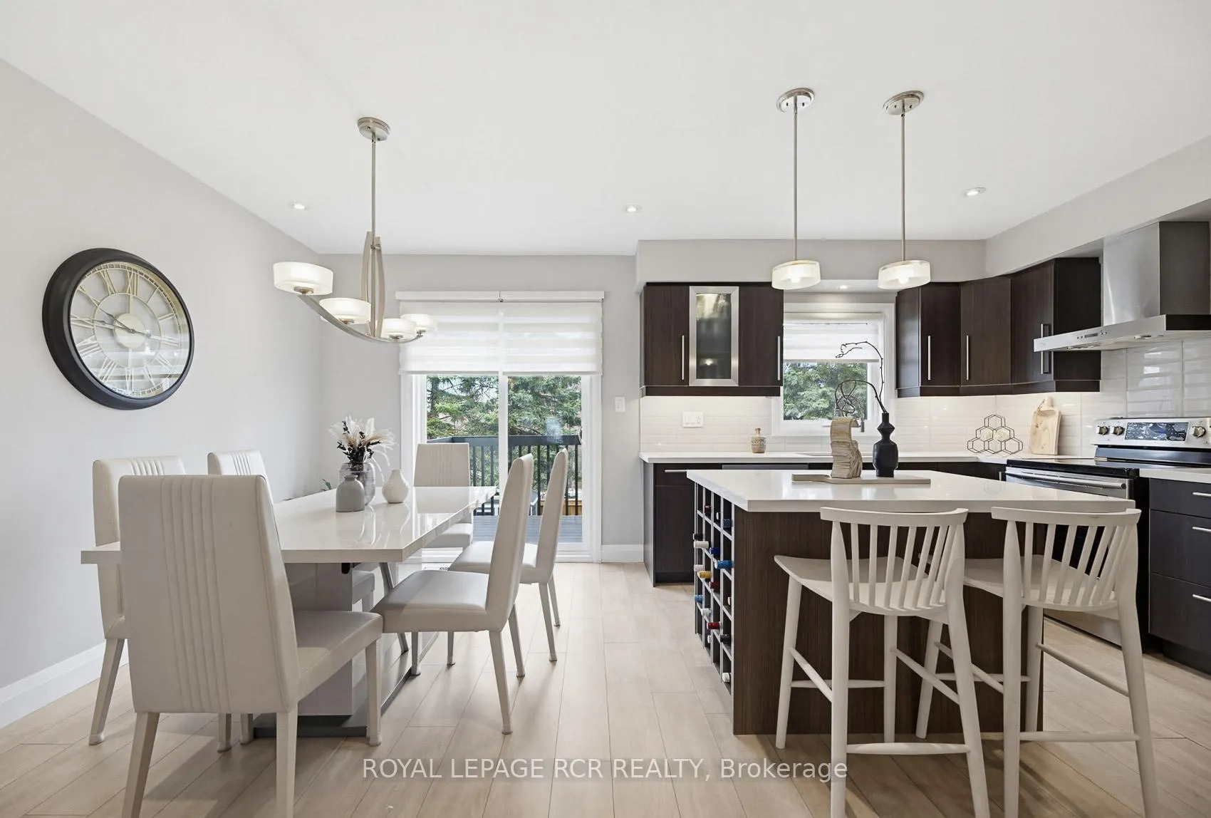 Photo 7 of 42 Archbury Circle, Caledon, Bolton East — HOMEH