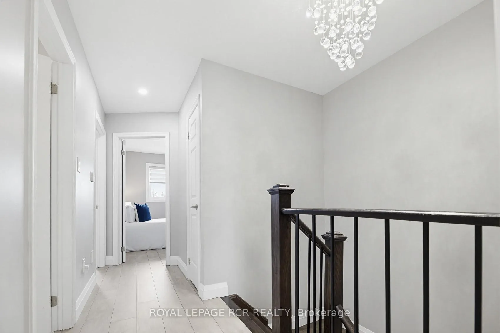 Photo 15 of 42 Archbury Circle, Caledon, Bolton East — HOMEH