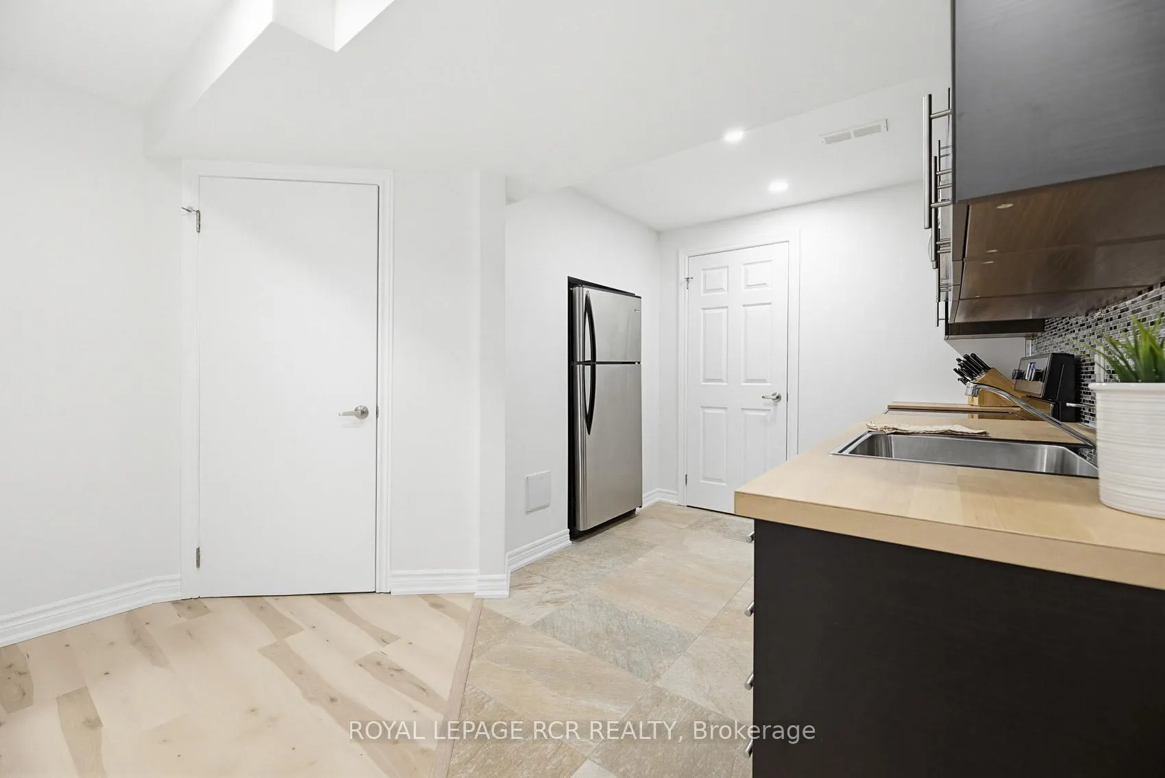 Photo 30 of 42 Archbury Circle, Caledon, Bolton East — HOMEH
