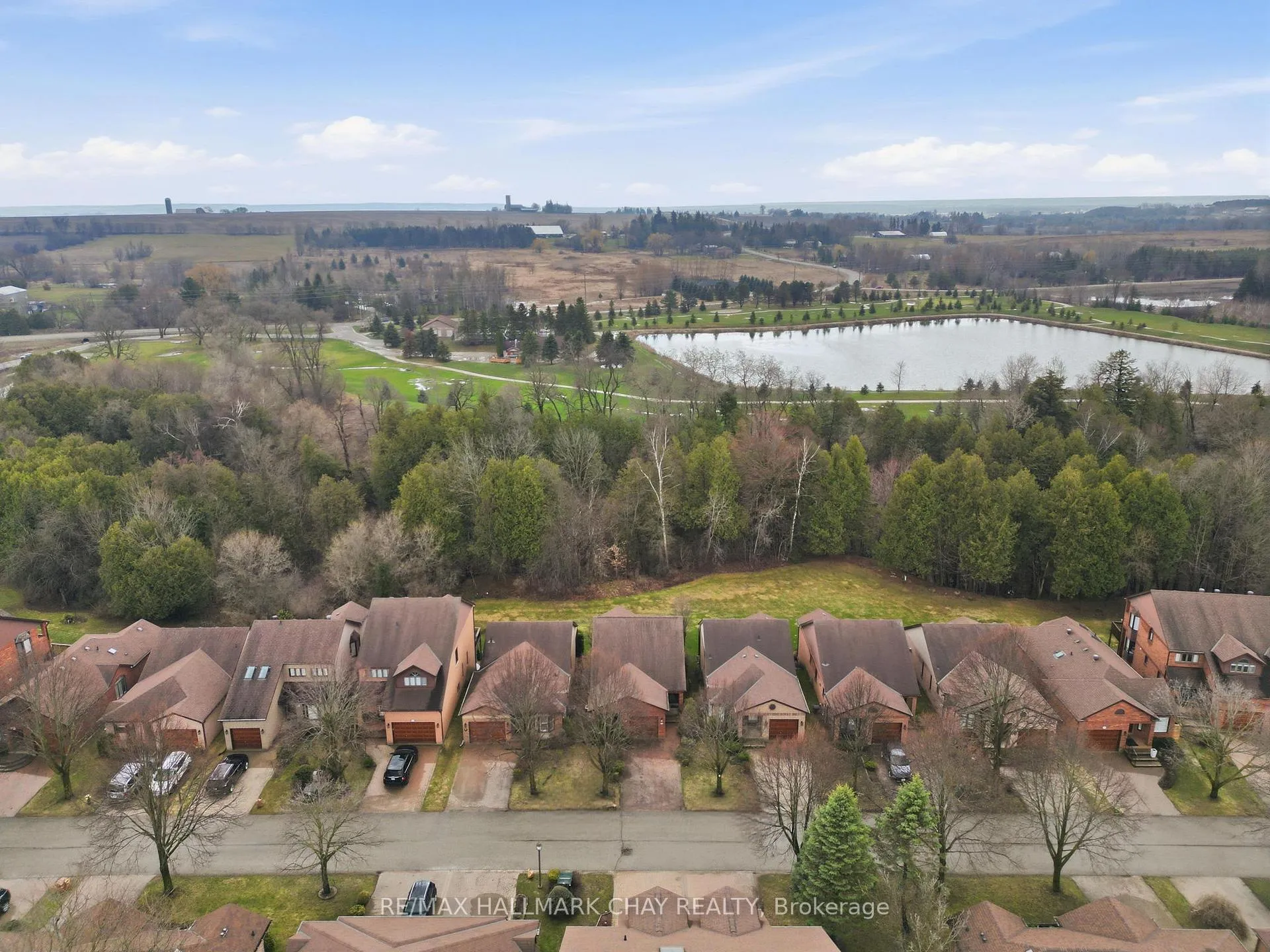Photo 1 of 200 Riverview Road, New Tecumseth, Rural New Tecumseth — HOMEH