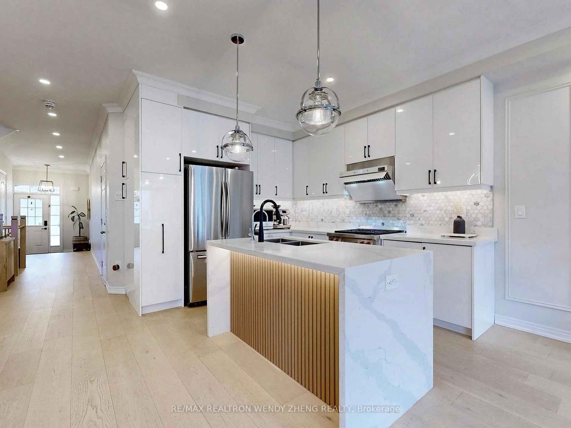 Photo 4 of 56 Collier Crescent, Markham, Wismer — HOMEH
