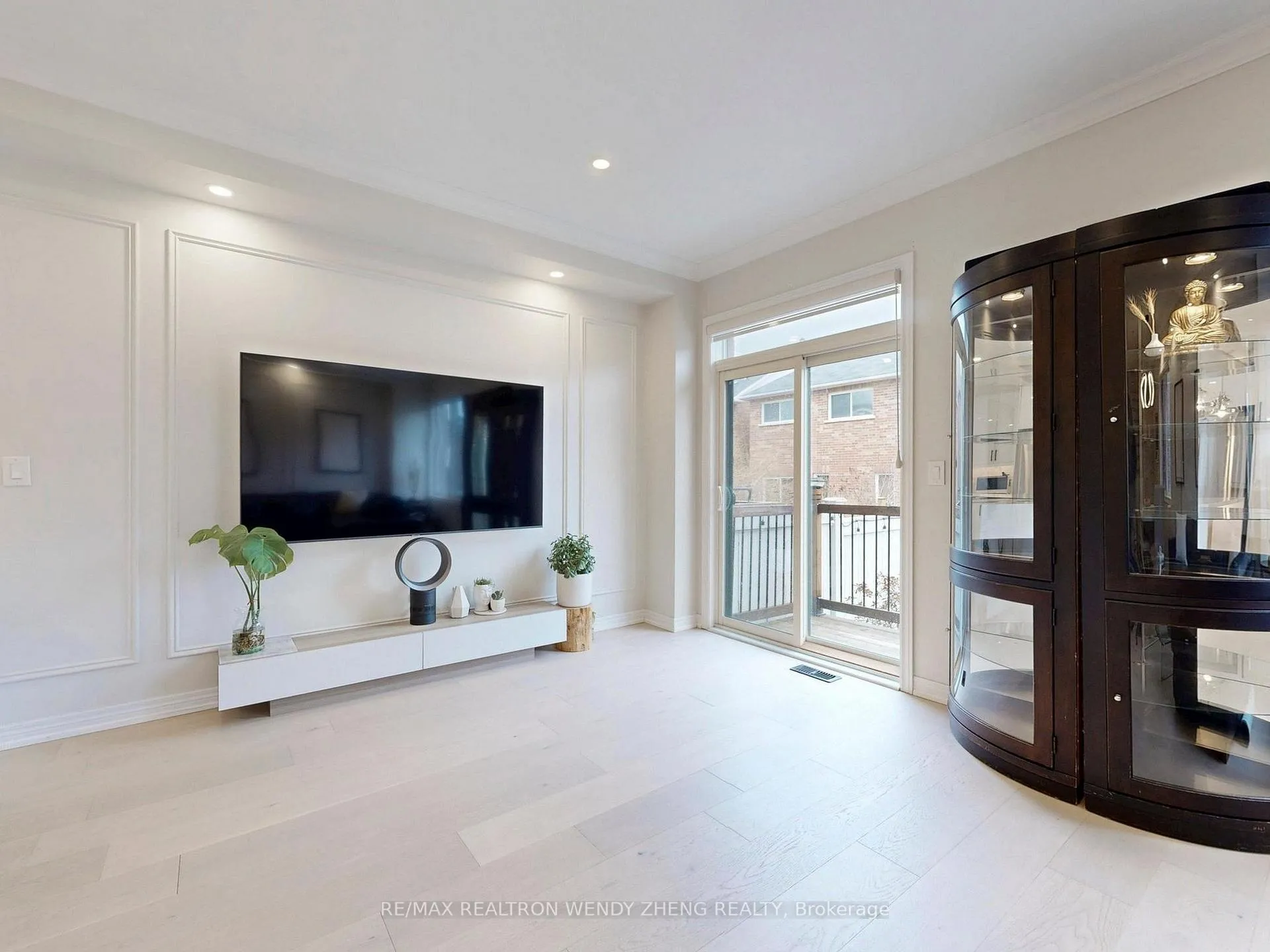 Photo 8 of 56 Collier Crescent, Markham, Wismer — HOMEH