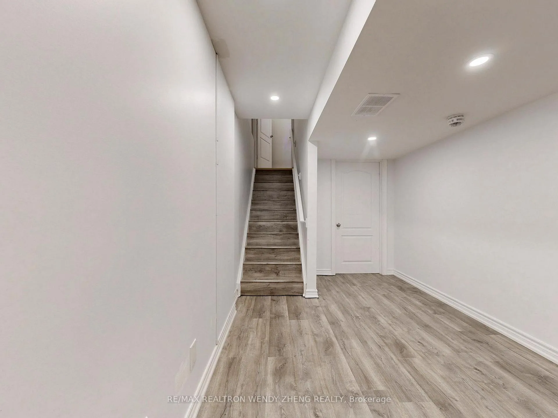 Photo 28 of 56 Collier Crescent, Markham, Wismer — HOMEH