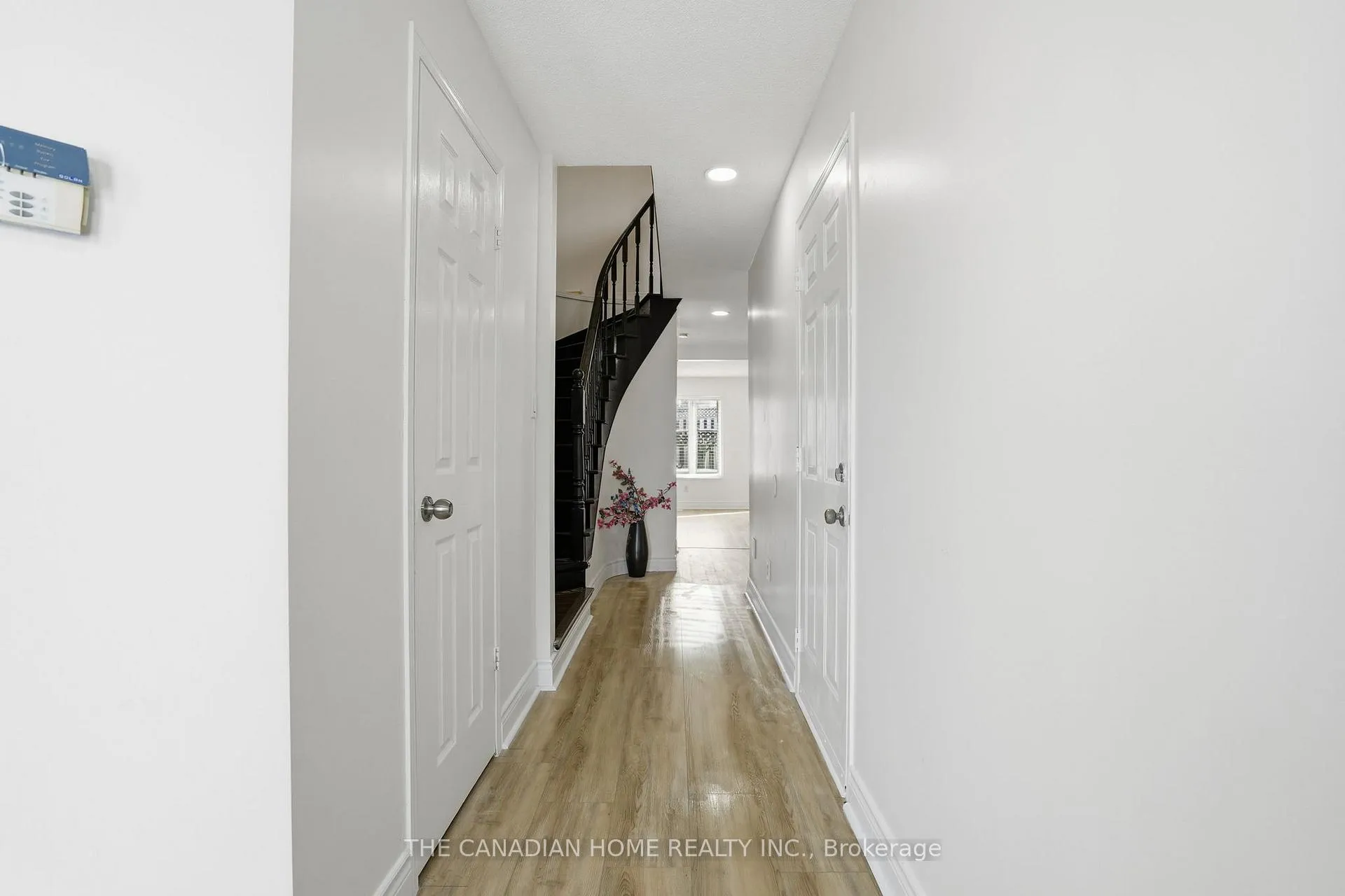 Photo 3 of Unit 29, 1889 Upper Wentworth Street, Hamilton, Chappel — HOMEH