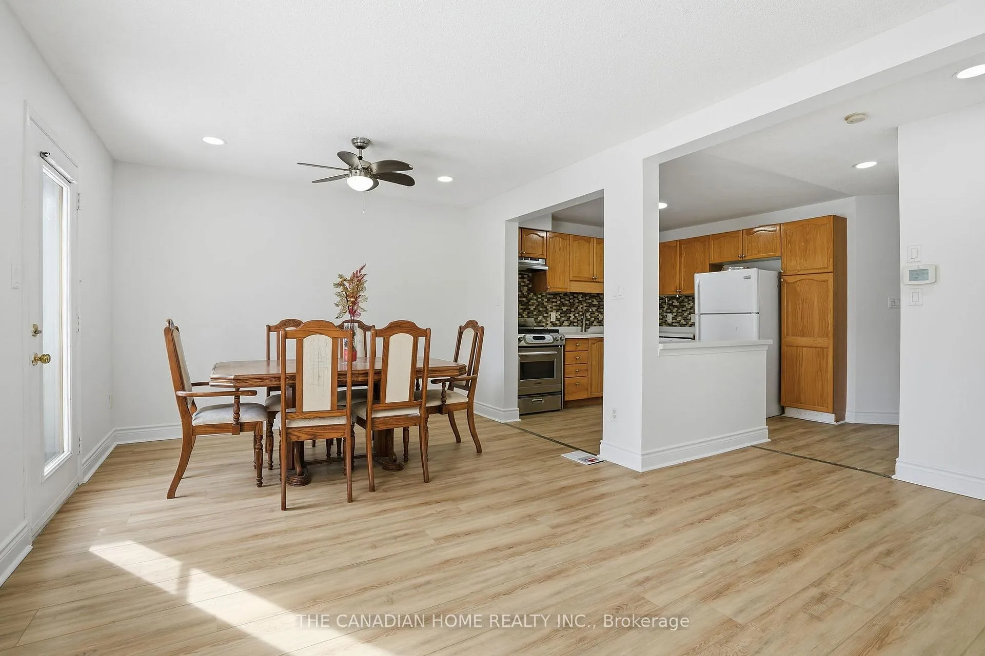 Photo 16 of Unit 29, 1889 Upper Wentworth Street, Hamilton, Chappel — HOMEH