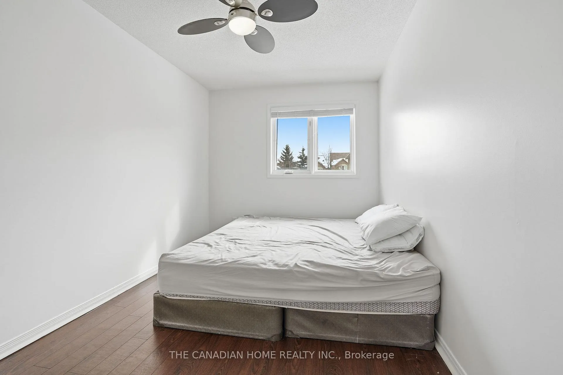 Photo 20 of Unit 29, 1889 Upper Wentworth Street, Hamilton, Chappel — HOMEH