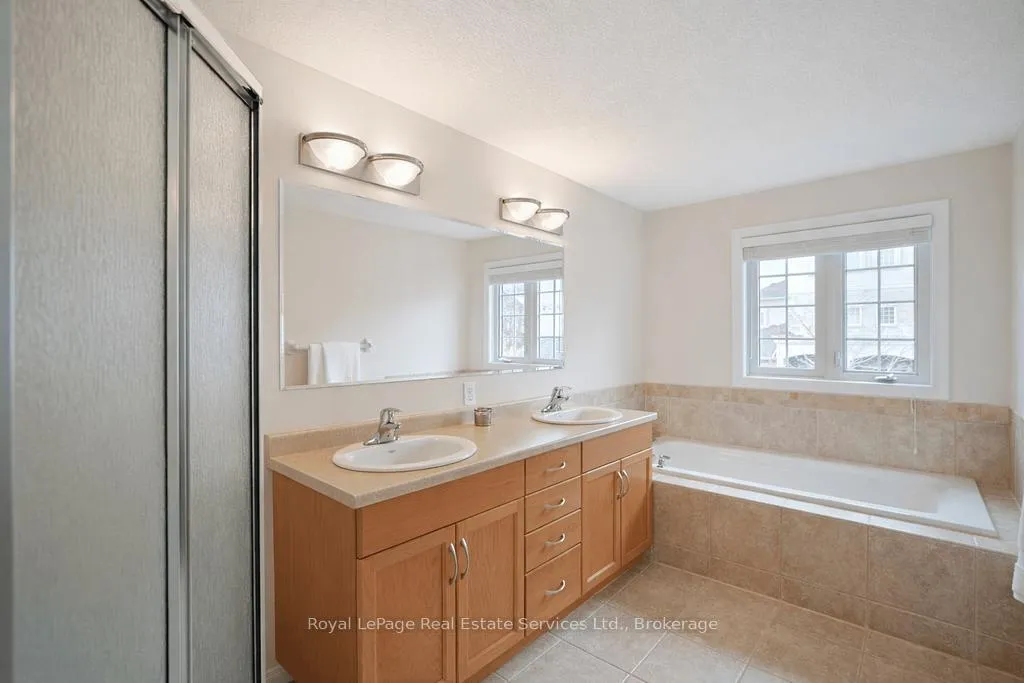 Photo 29 of Unit 11, 255 Summerfield Drive, Guelph, Pineridge/Westminster Woods — HOMEH