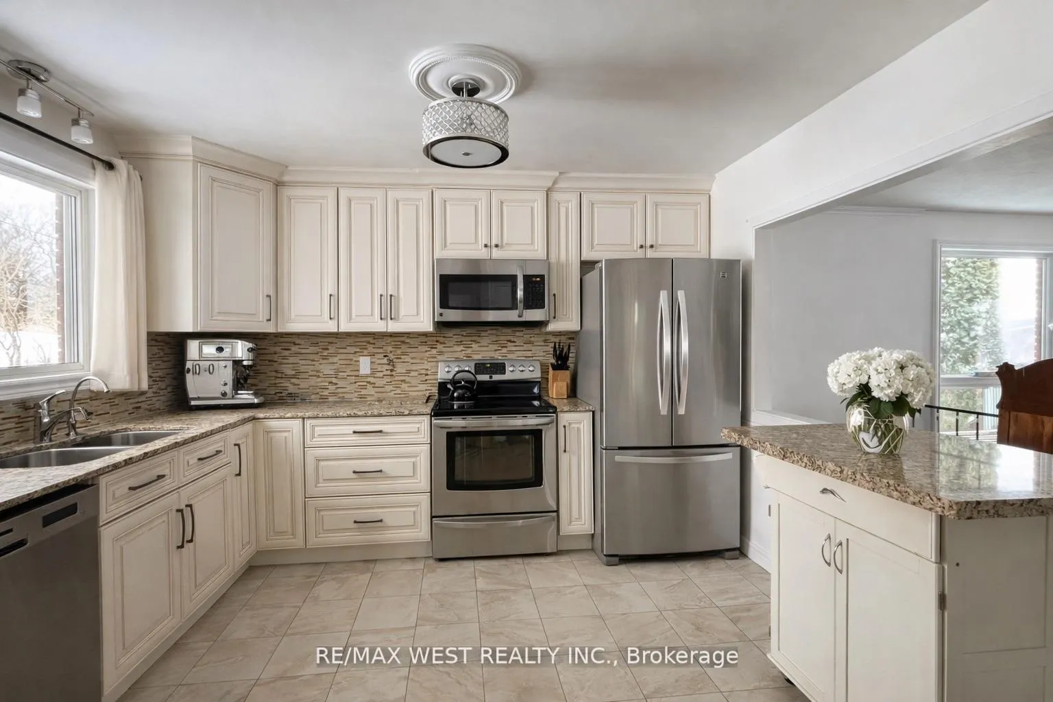 Photo 18 of 2231 North Orr Lake Road, Springwater, Rural Springwater — HOMEH
