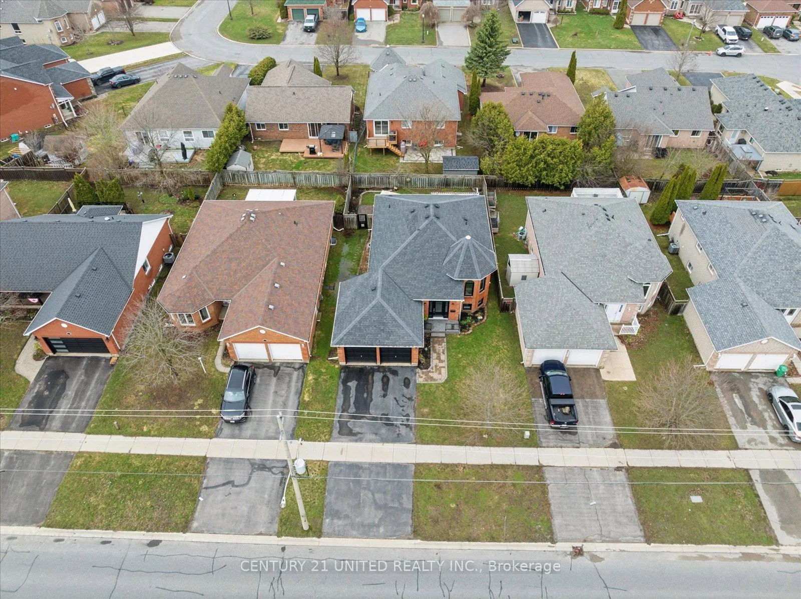 Photo 45 of 1612 Glenforest Boulevard, Peterborough, Monaghan Ward 2 — HOMEH